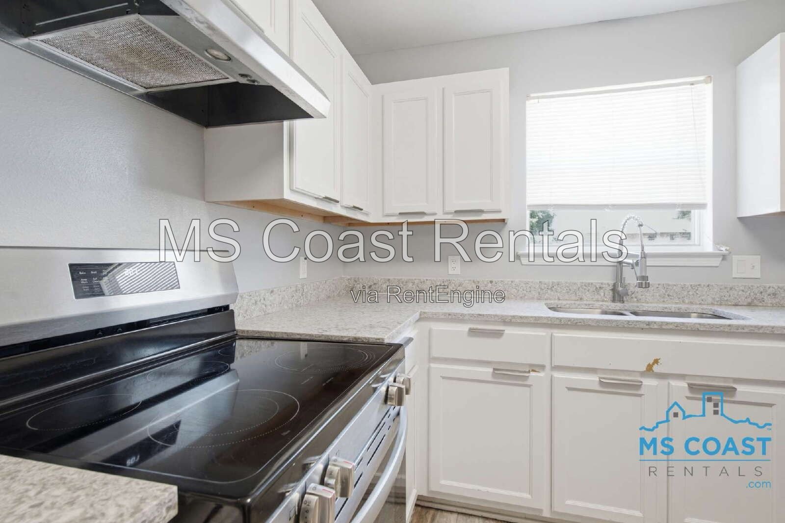 Cozy Home with Fireplace at 398 Nelson Road, Biloxi property image