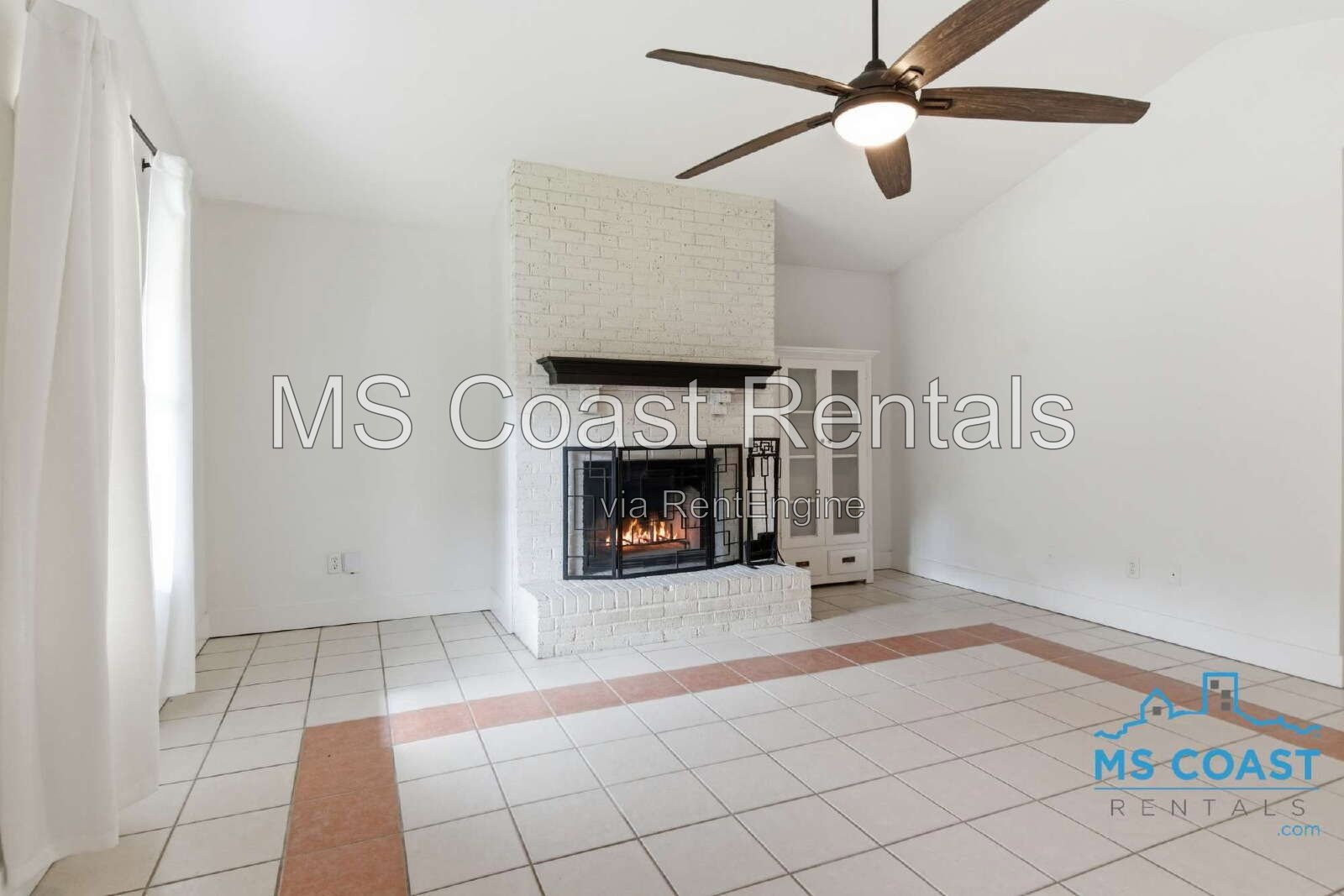 Charming Cottage Cozy Fireplace in Ocean Springs! property image