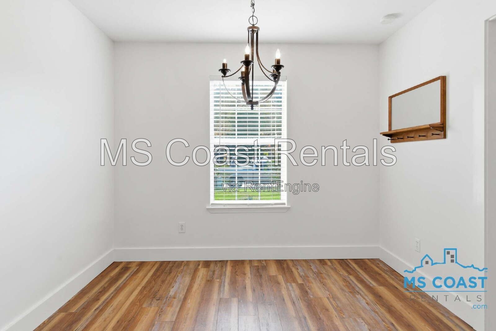 Charming Cottage Cozy Fireplace in Ocean Springs! property image