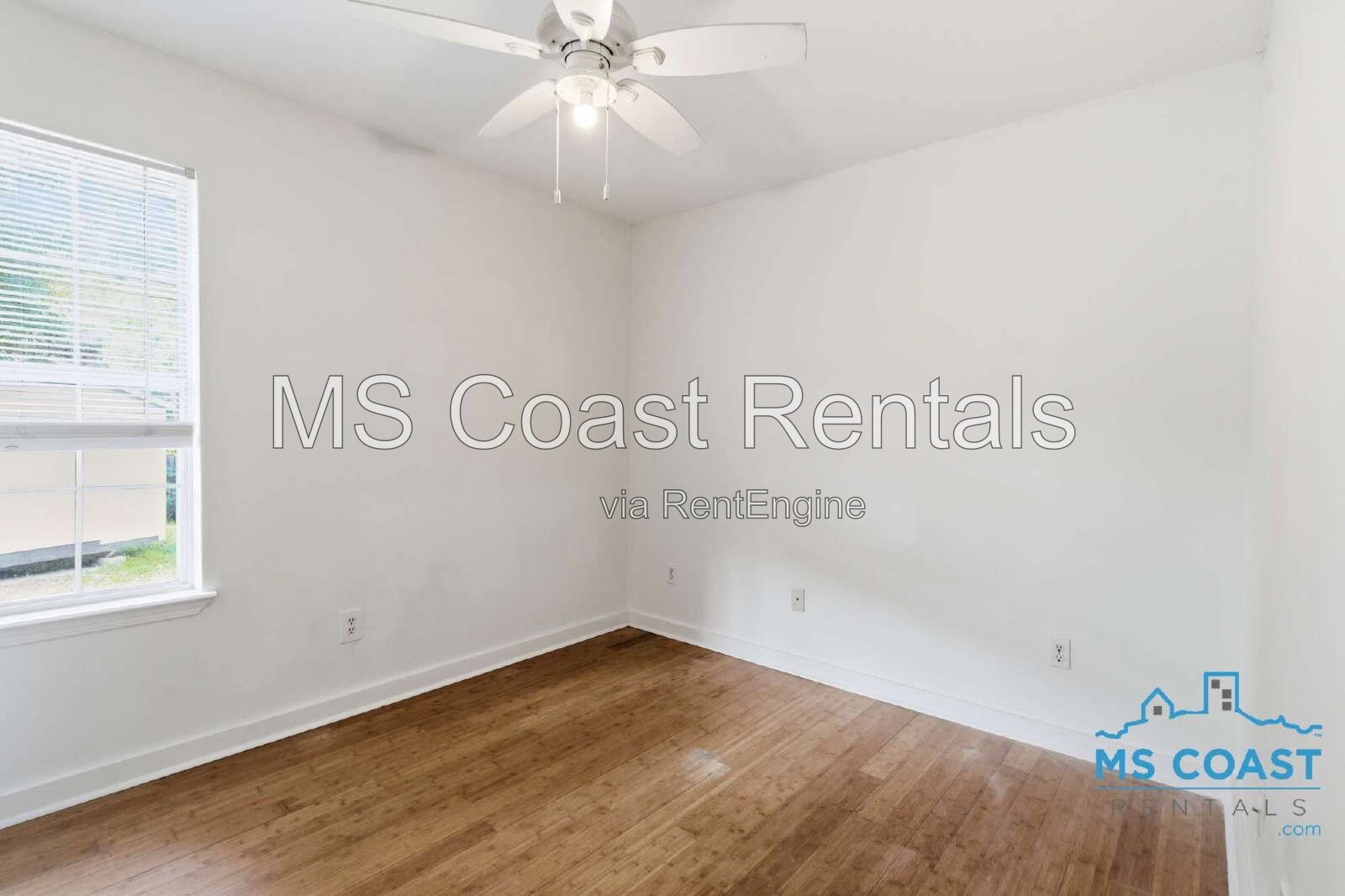 Charming Cottage Cozy Fireplace in Ocean Springs! property image