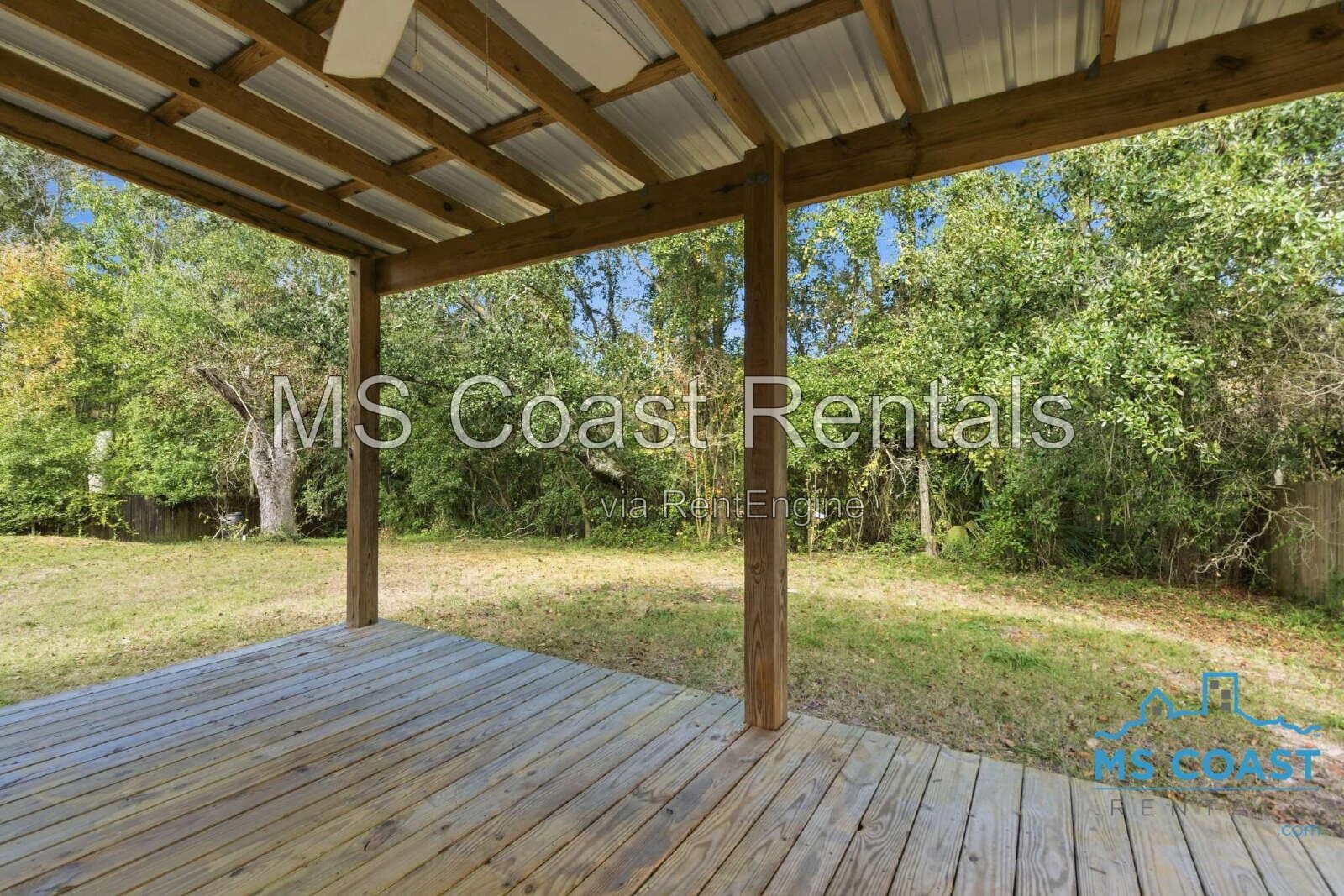 Charming Cottage Cozy Fireplace in Ocean Springs! property image