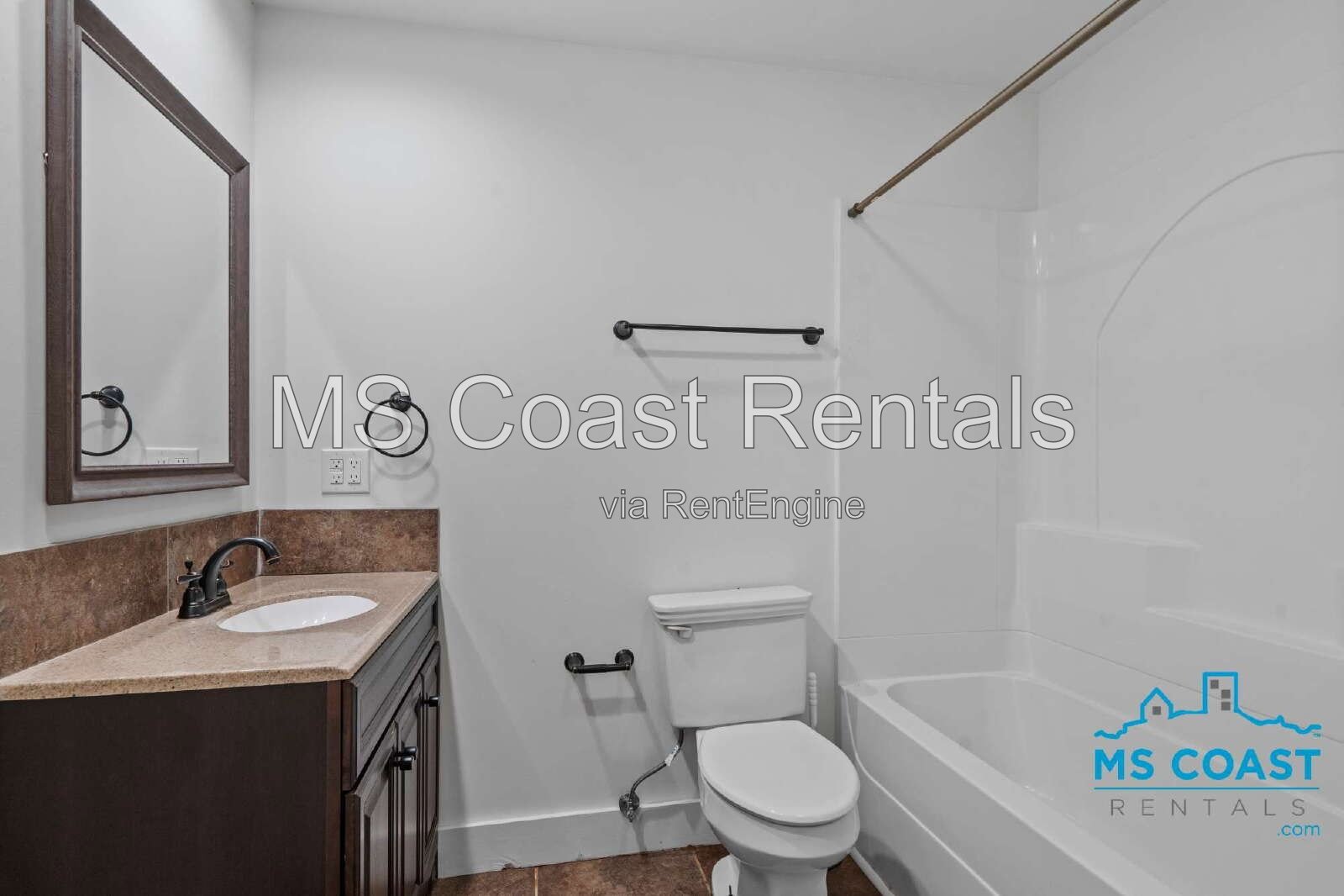 Spacious 2 Bed Home Near Biloxi's Back Bay property image
