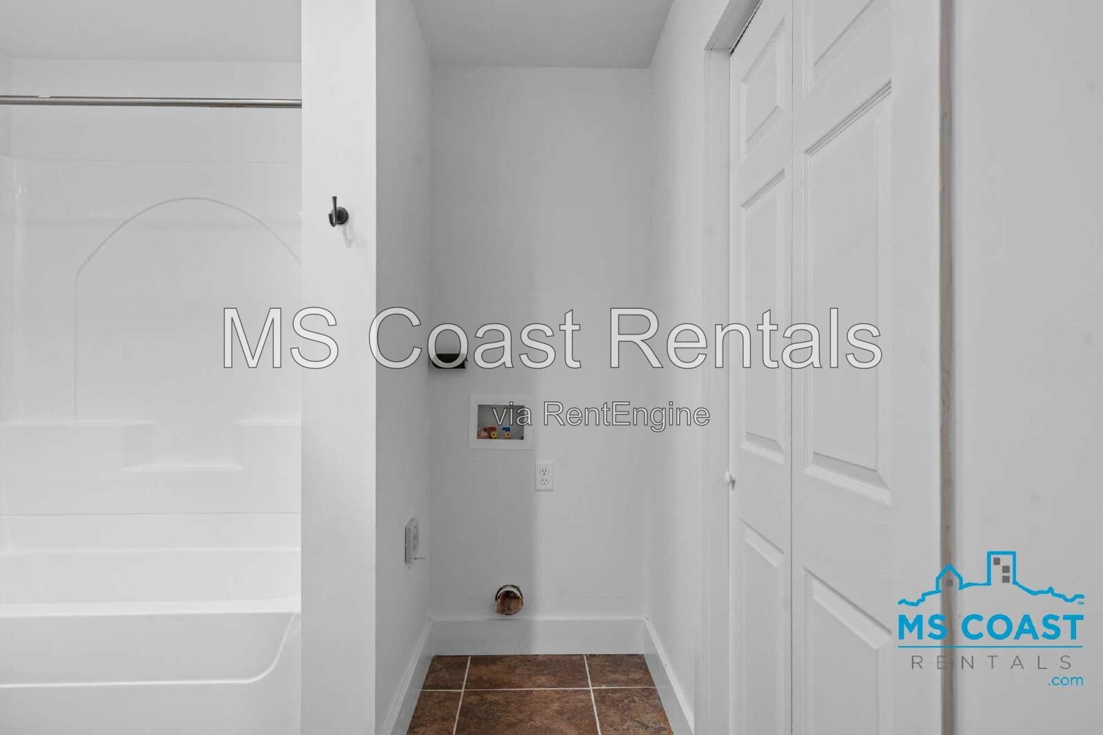 Spacious 2 Bed Home Near Biloxi's Back Bay property image