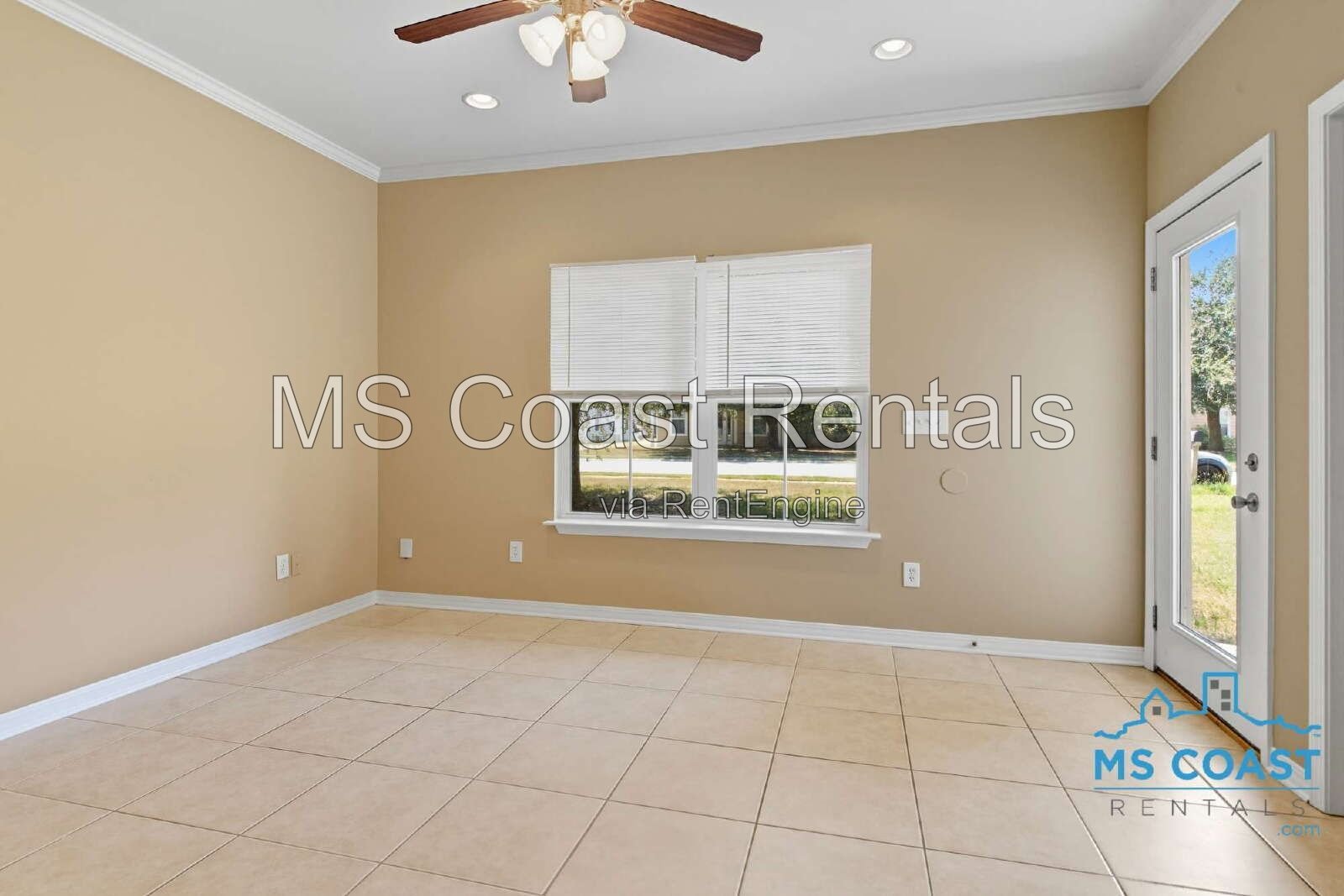 3-Bedroom, 3-Bath Duplex in Prime Location property image