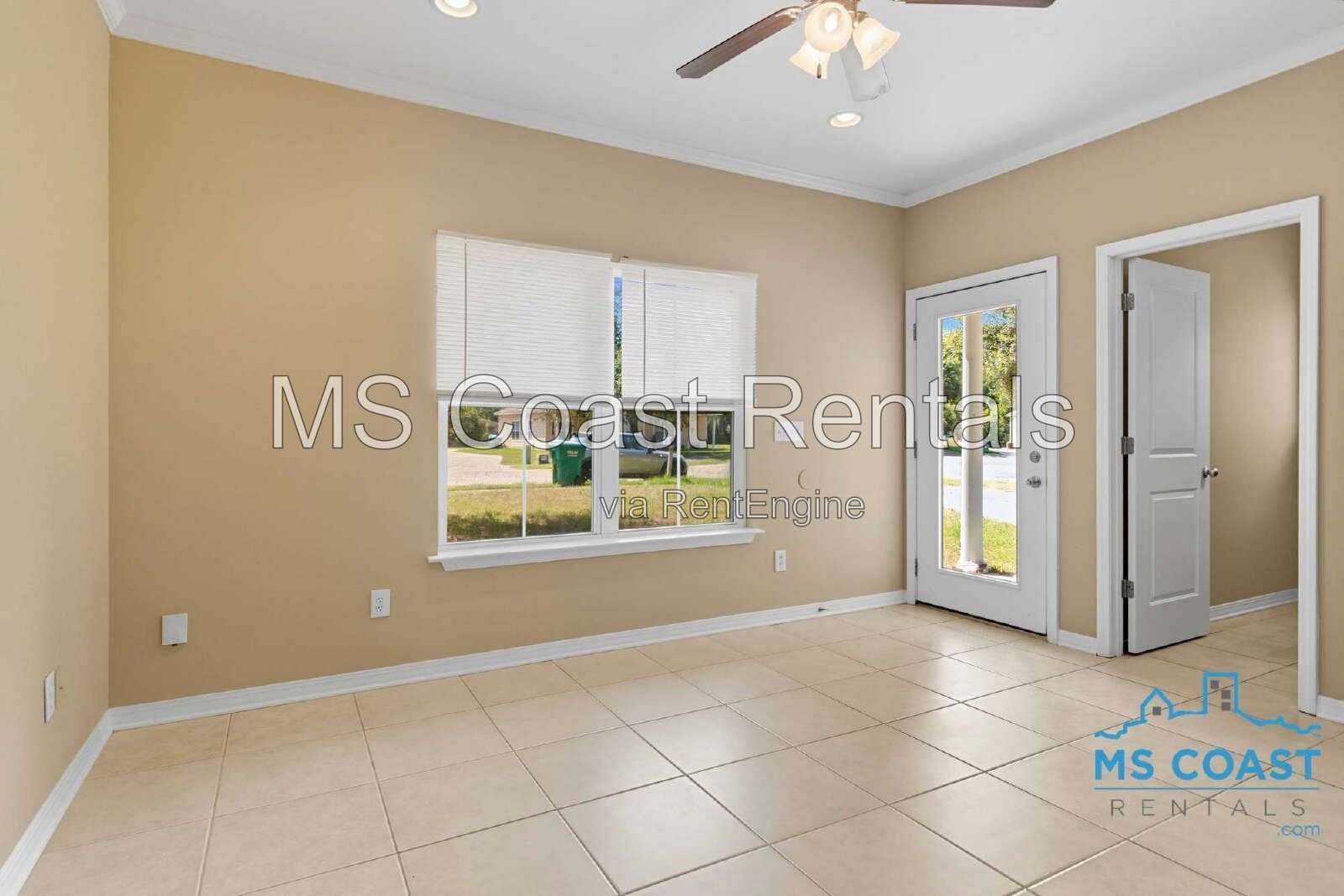 3-Bedroom, 3-Bath Duplex in Prime Location property image