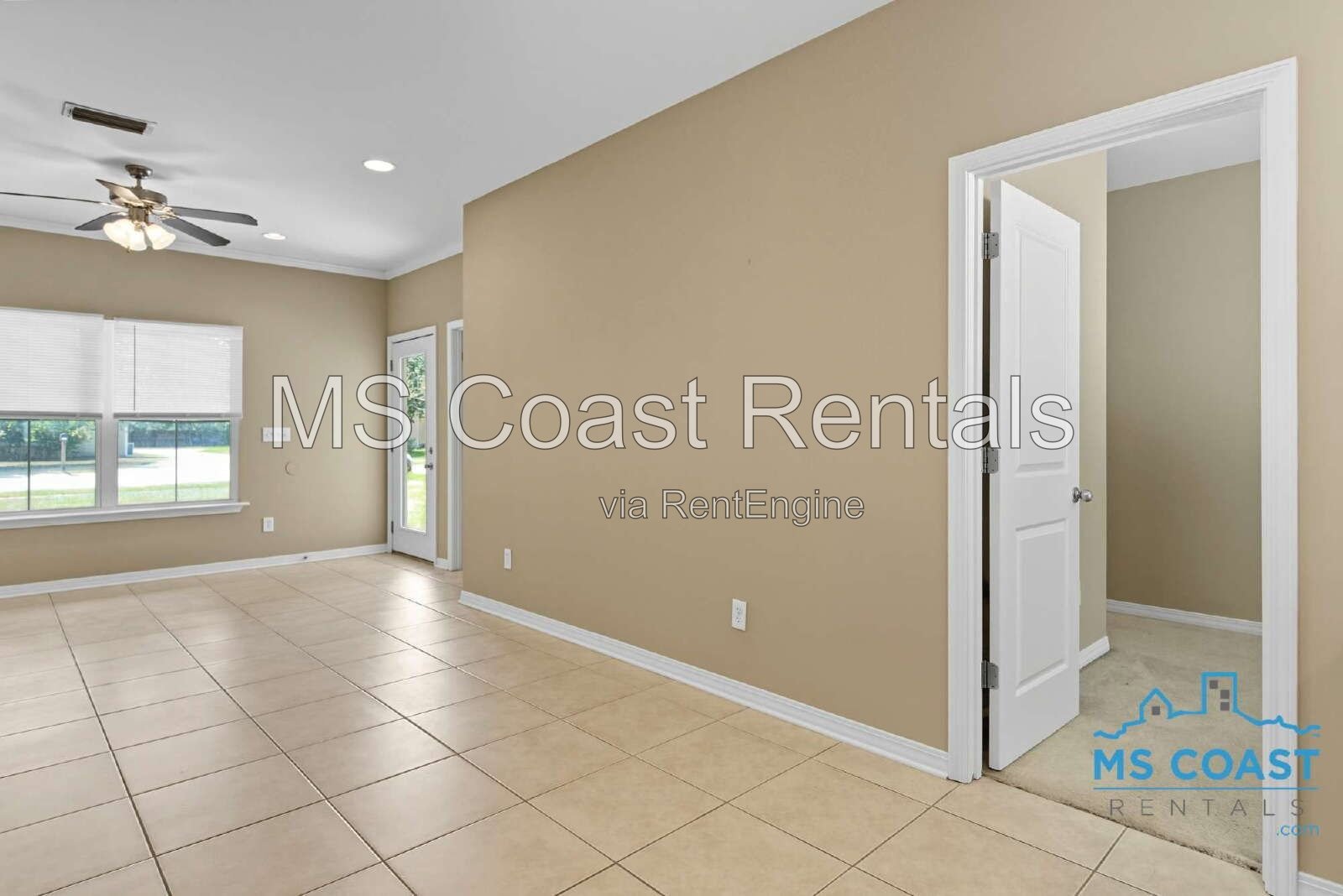 3-Bedroom, 3-Bath Duplex in Prime Location property image