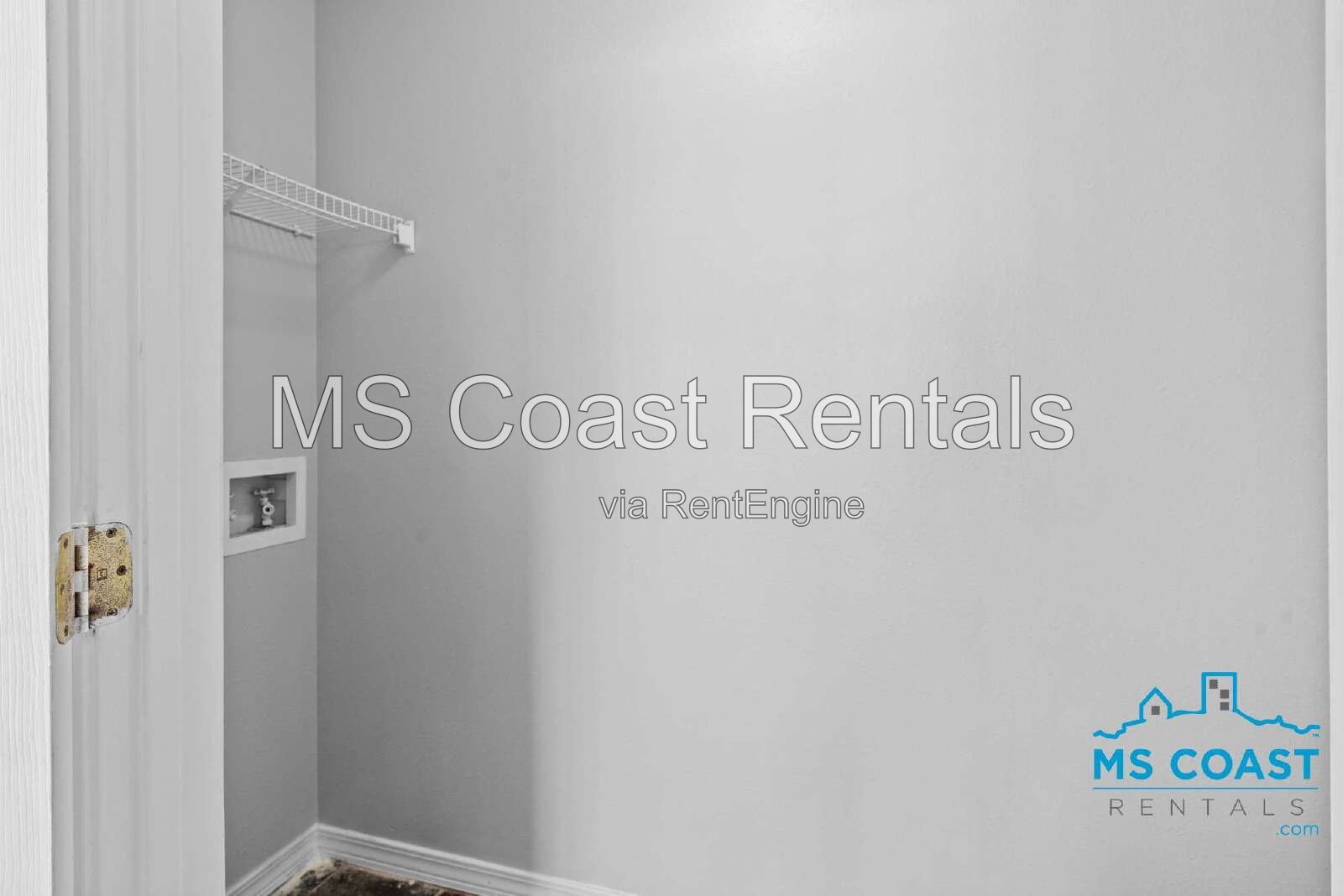 3 Bed / 2 Bath Home in North Gulfport – Fenced Backyard property image