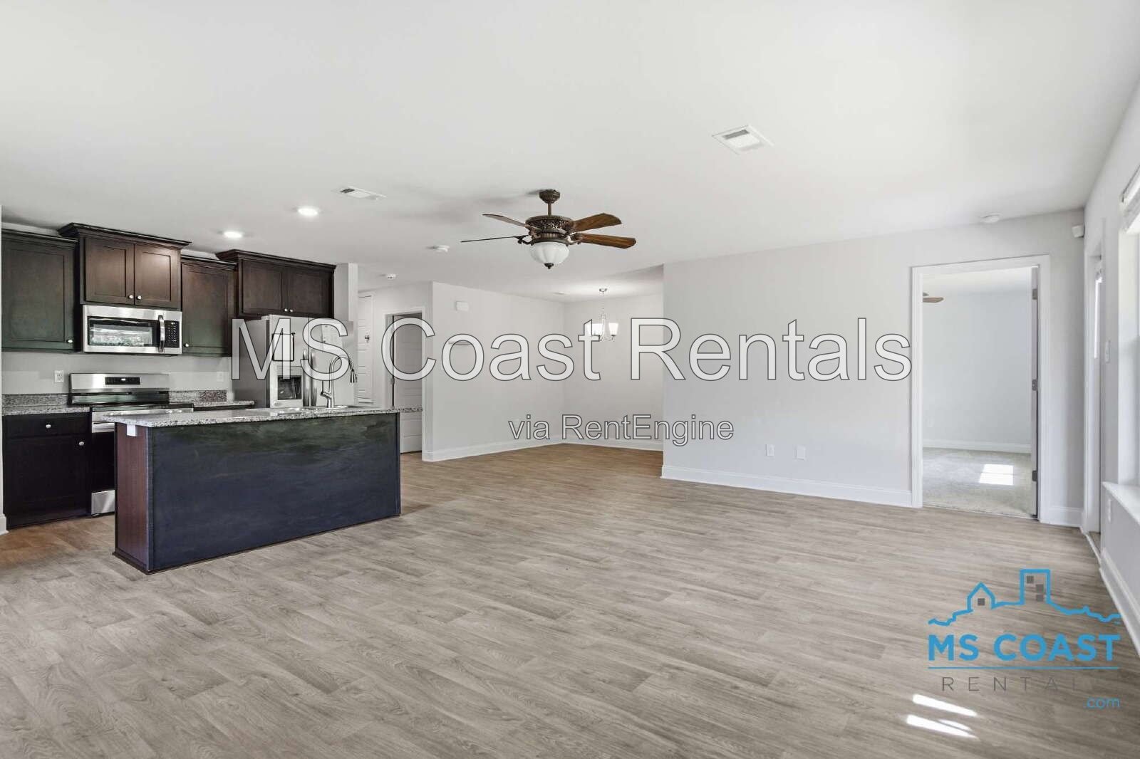 3 Bed / 2 Bath Spacious Luxury Home in North Gulfport property image