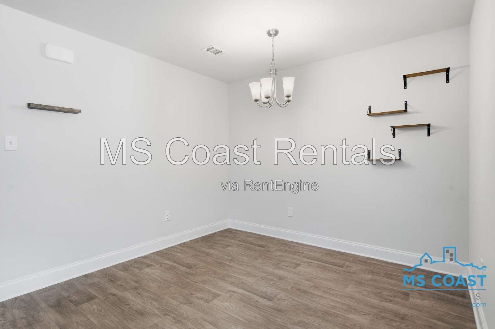 3 Bed / 2 Bath Spacious Luxury Home in North Gulfport property image
