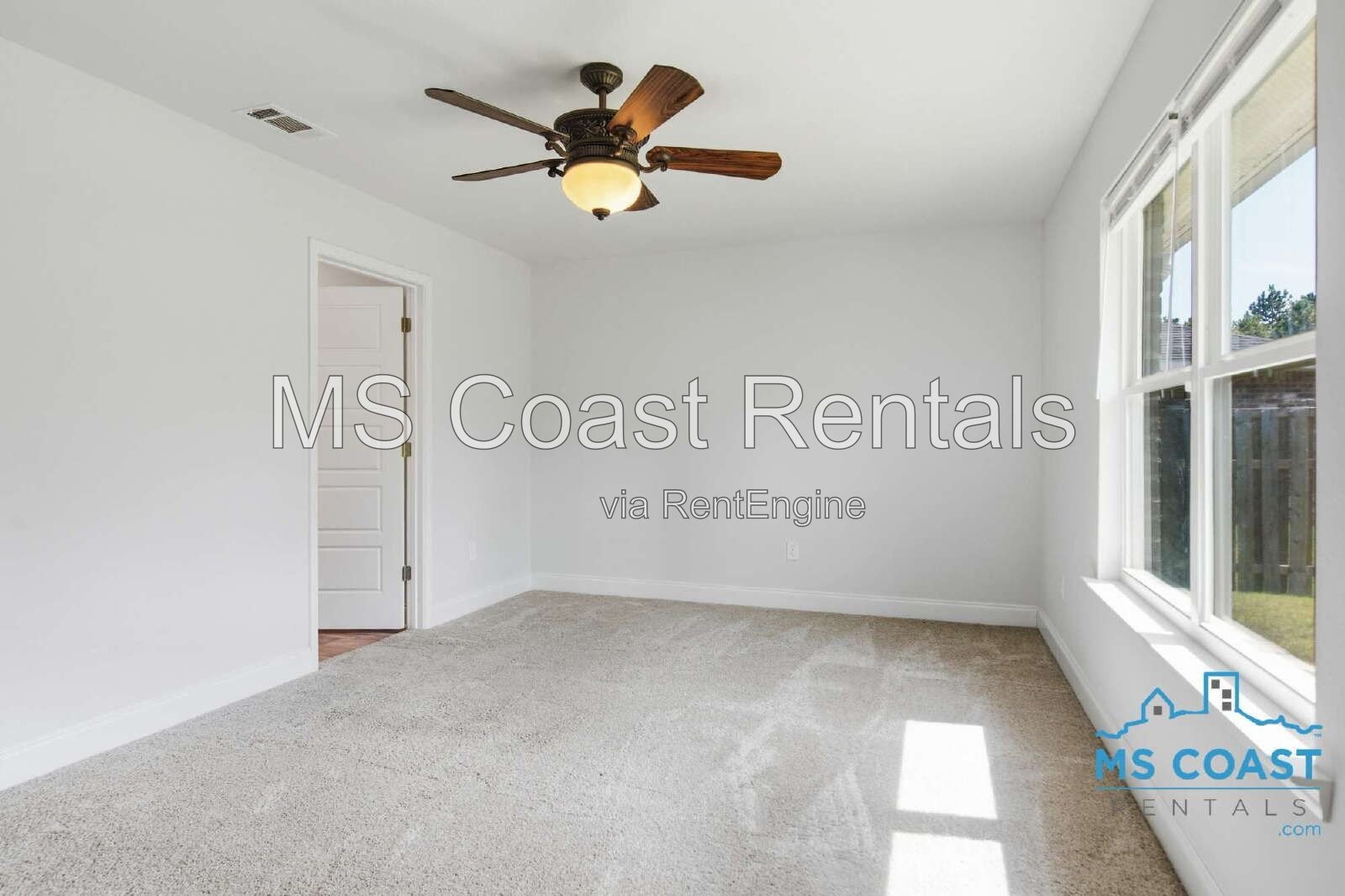 3 Bed / 2 Bath Spacious Luxury Home in North Gulfport property image