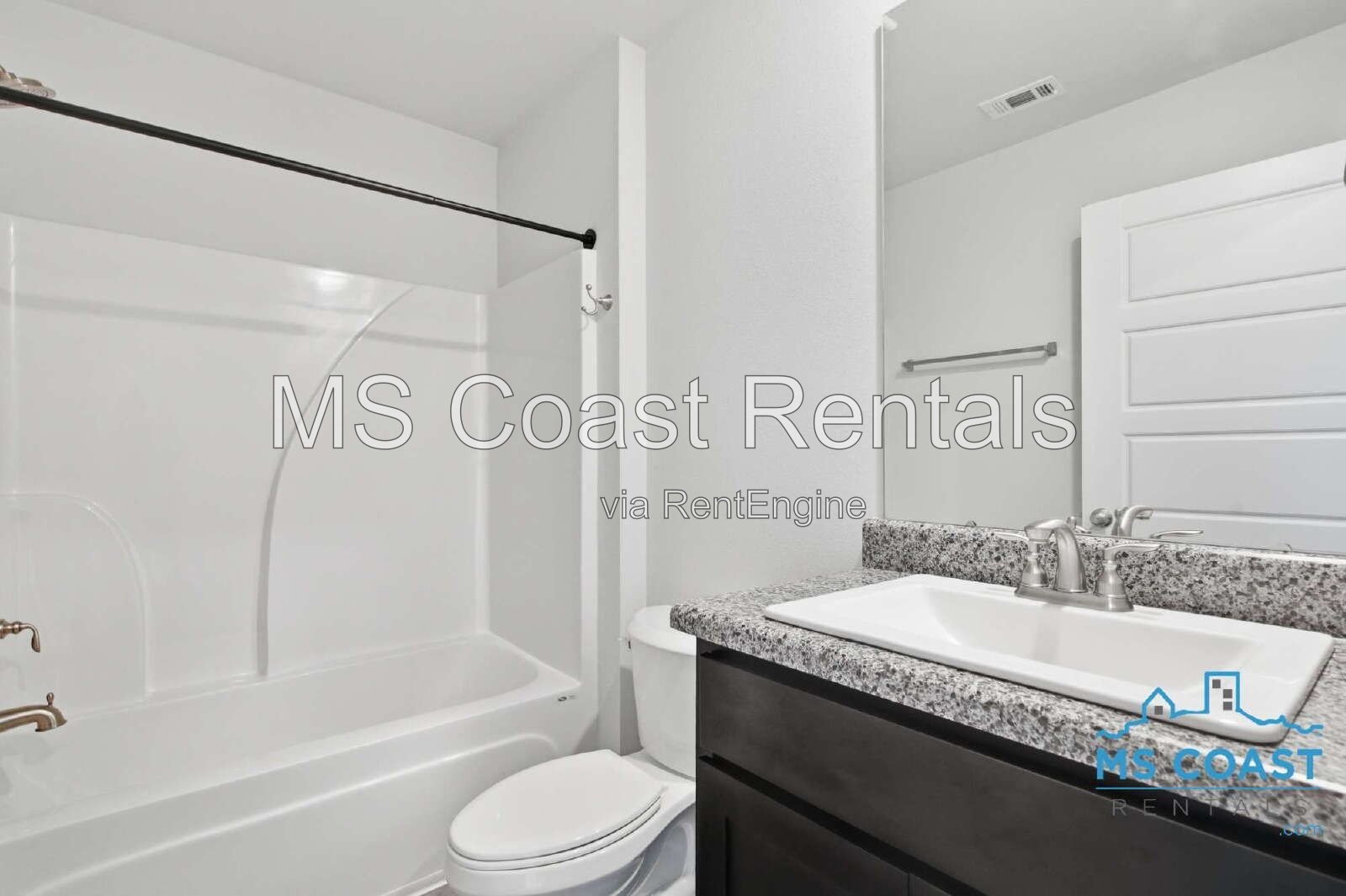 3 Bed / 2 Bath Spacious Luxury Home in North Gulfport property image