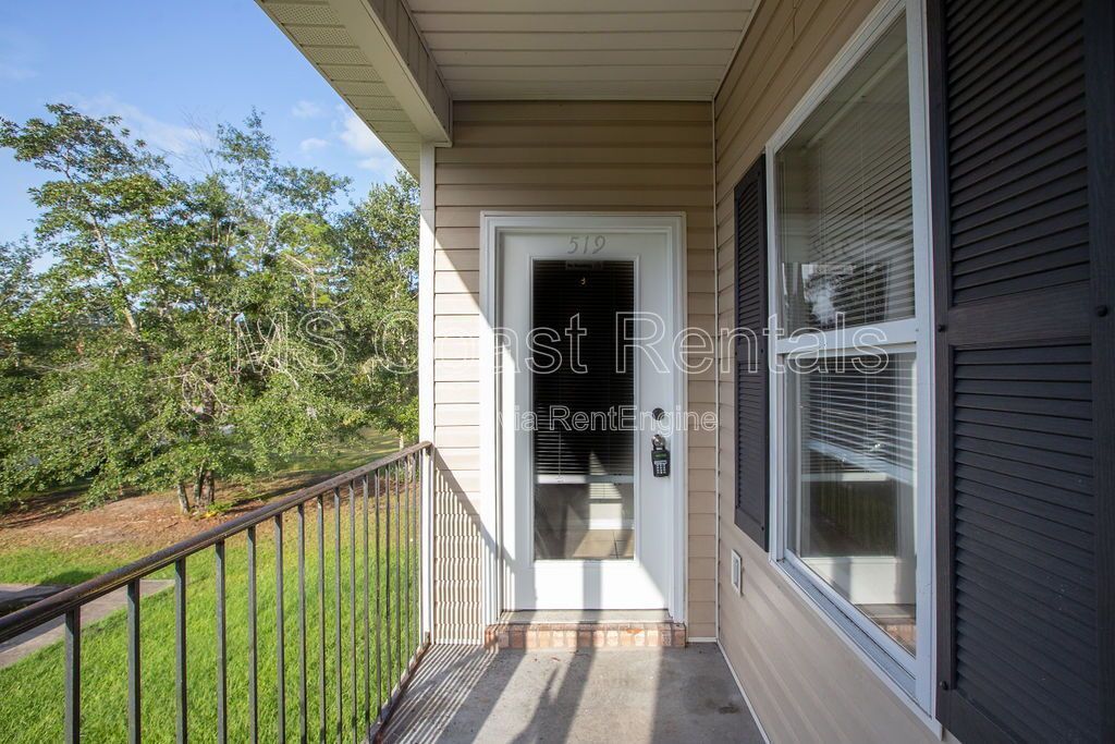 2-Bedroom, 2-Bath Sanctuary in Biloxi – 1039 Sq. Ft. at 15815 Adam Road! property image