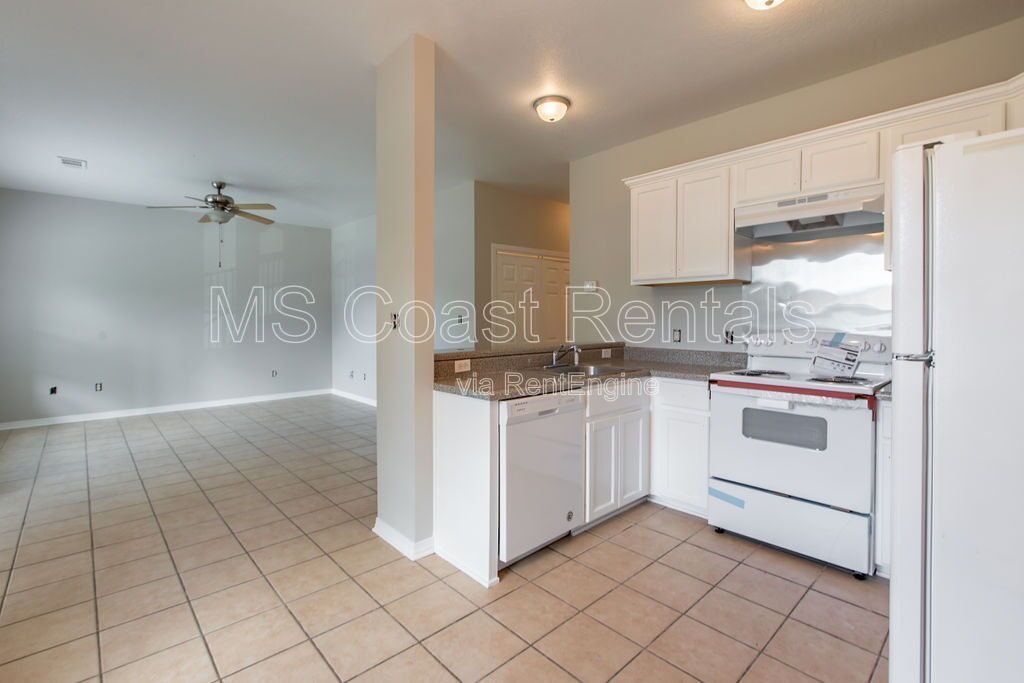 2-Bedroom, 2-Bath Sanctuary in Biloxi – 1039 Sq. Ft. at 15815 Adam Road! property image