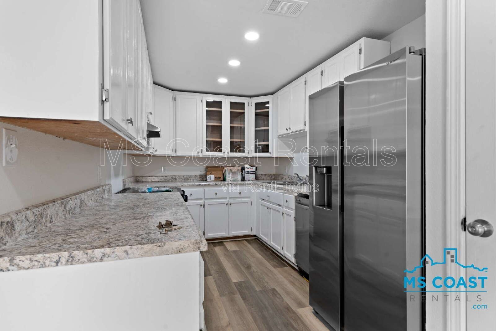 Charming 3-bedroom, 2-bath white bungalow near Keesler property image