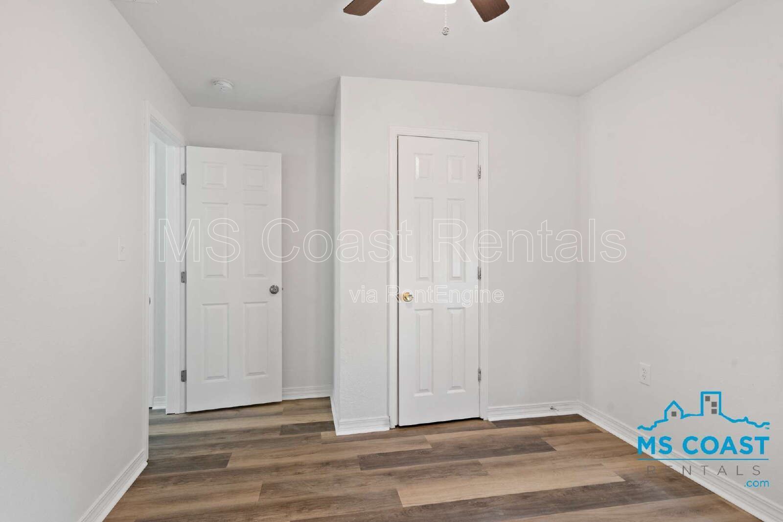 Charming 3-bedroom, 2-bath white bungalow near Keesler property image