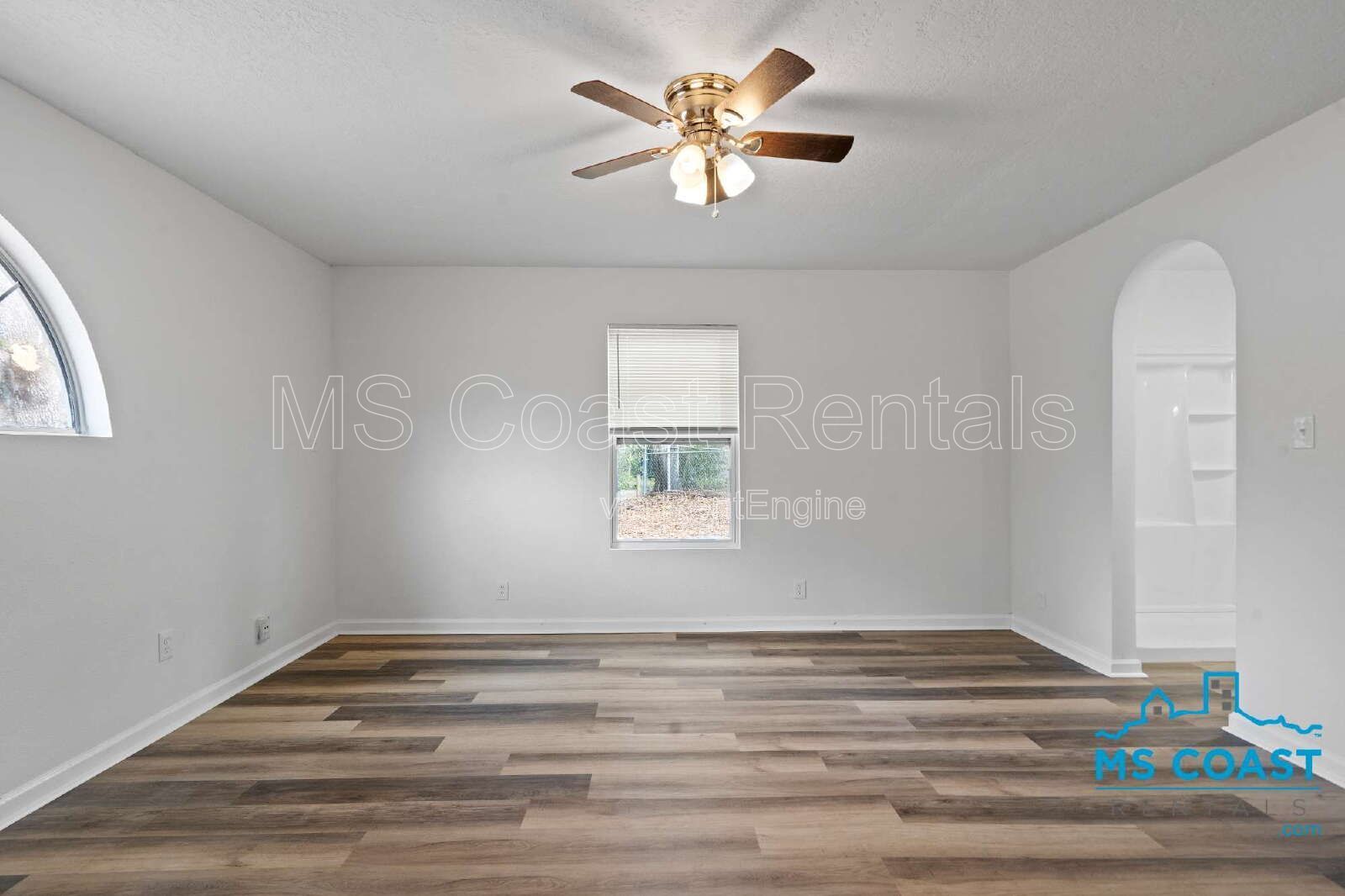 Charming 3-bedroom, 2-bath white bungalow near Keesler property image