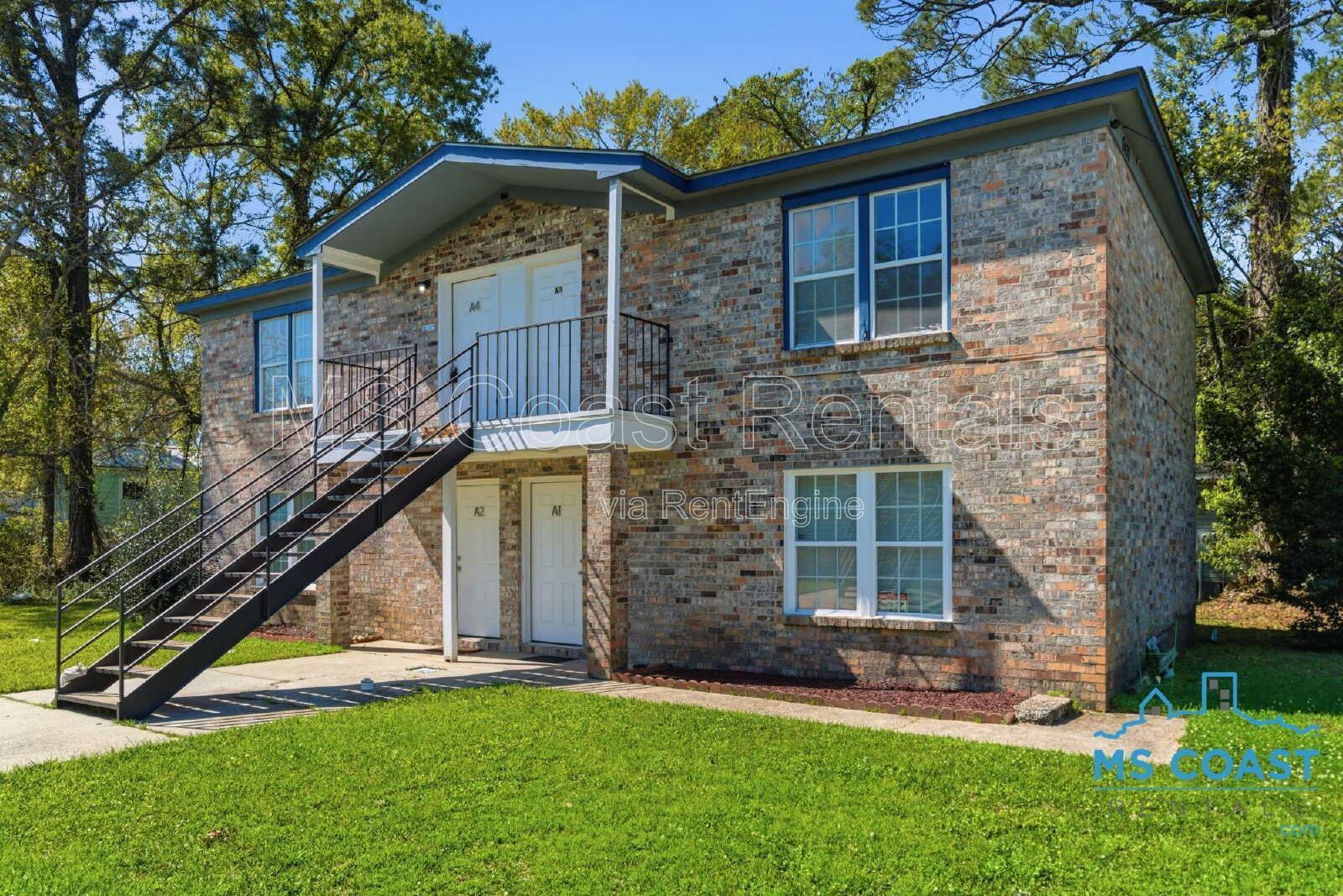 1-Bed 1- Bath Haven at 6430 Jasmine St, Moss Point - Cozy 600 Sq Ft Gem!