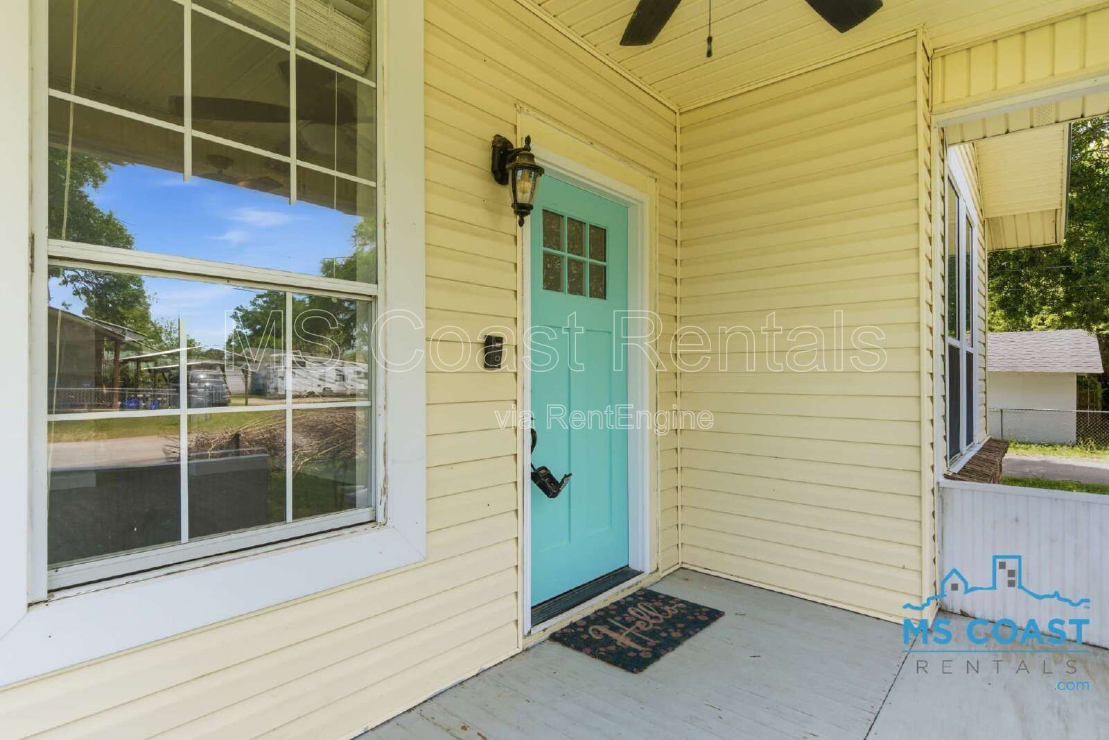 3-Bedroom Oasis with 2 Full Baths in Gulfport - Your Perfect Retreat Awaits! property image