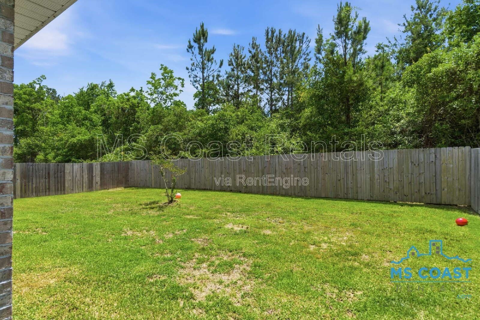 3-Bedroom Home with 2 Full Baths in Biloxi – Spacious 1736 Sq. Ft. Retreat at 5723 Overland Drive! property image