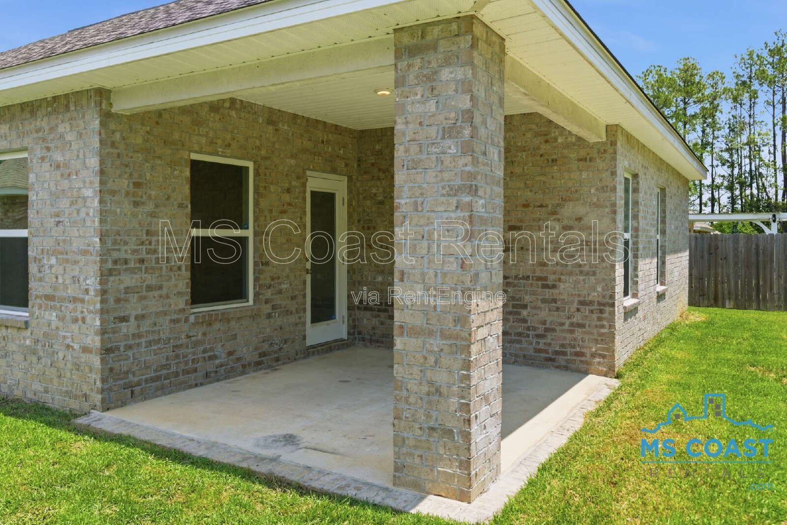 3-Bedroom Home with 2 Full Baths in Biloxi – Spacious 1736 Sq. Ft. Retreat at 5723 Overland Drive! property image