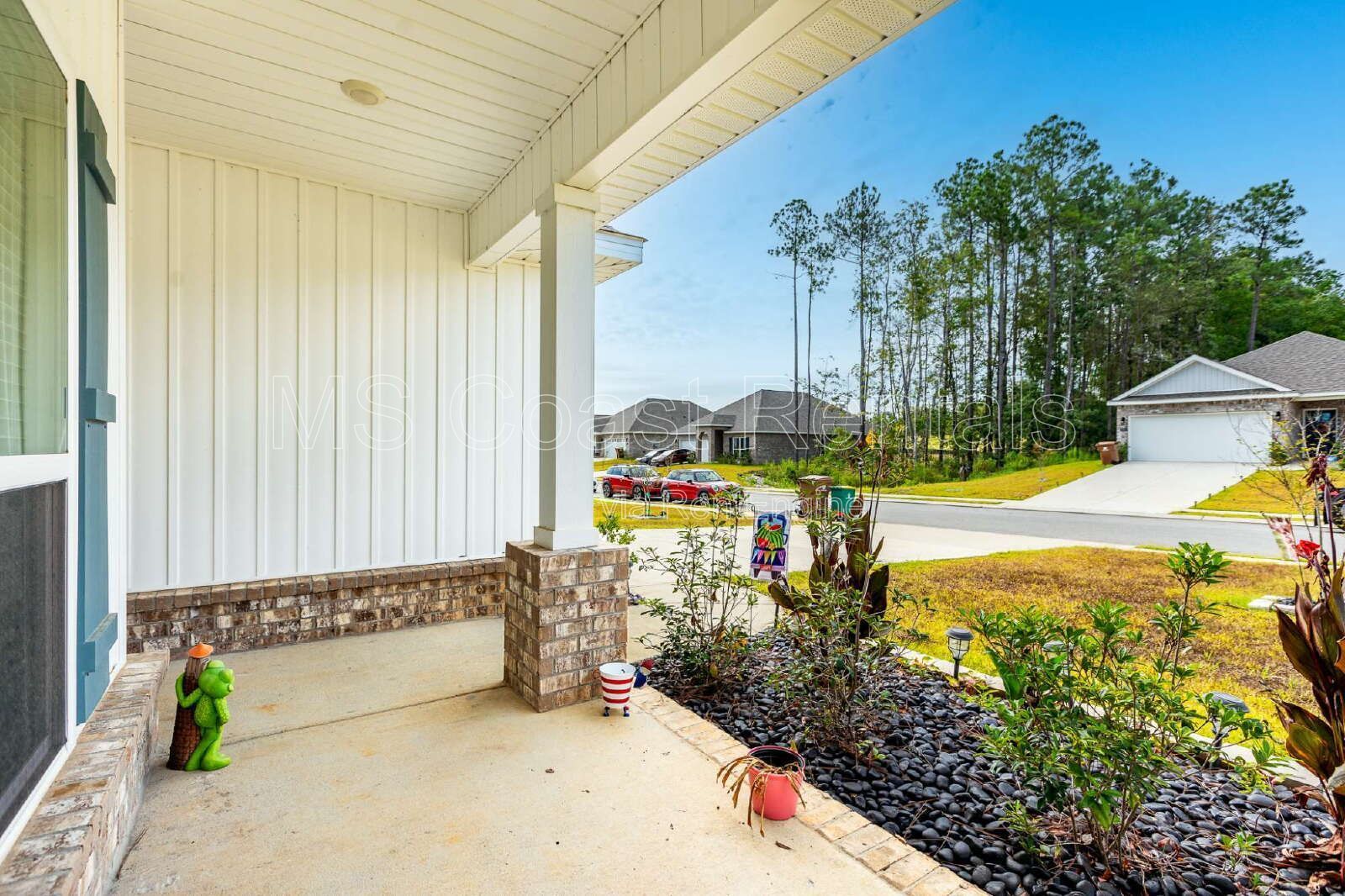 3-Bedroom Stunning Home in Biloxi  – 5702 Overland Drive Awaits! property image
