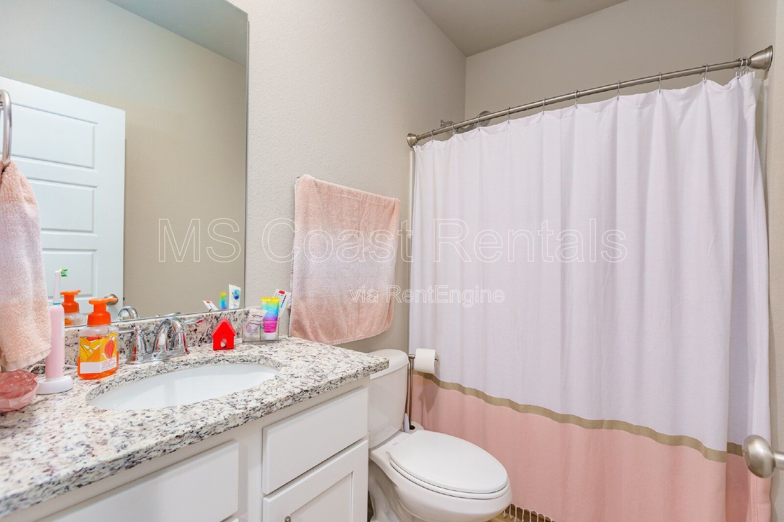 3-Bedroom Stunning Home in Biloxi  – 5702 Overland Drive Awaits! property image