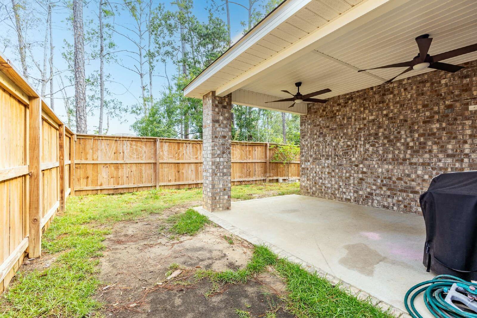 3-Bedroom Stunning Home in Biloxi  – 5702 Overland Drive Awaits! property image