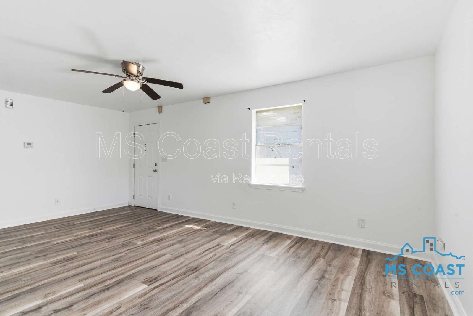 3-Bedroom Home with 2 Full Baths on Meteor Street, Convenient Pascagoula Location property image