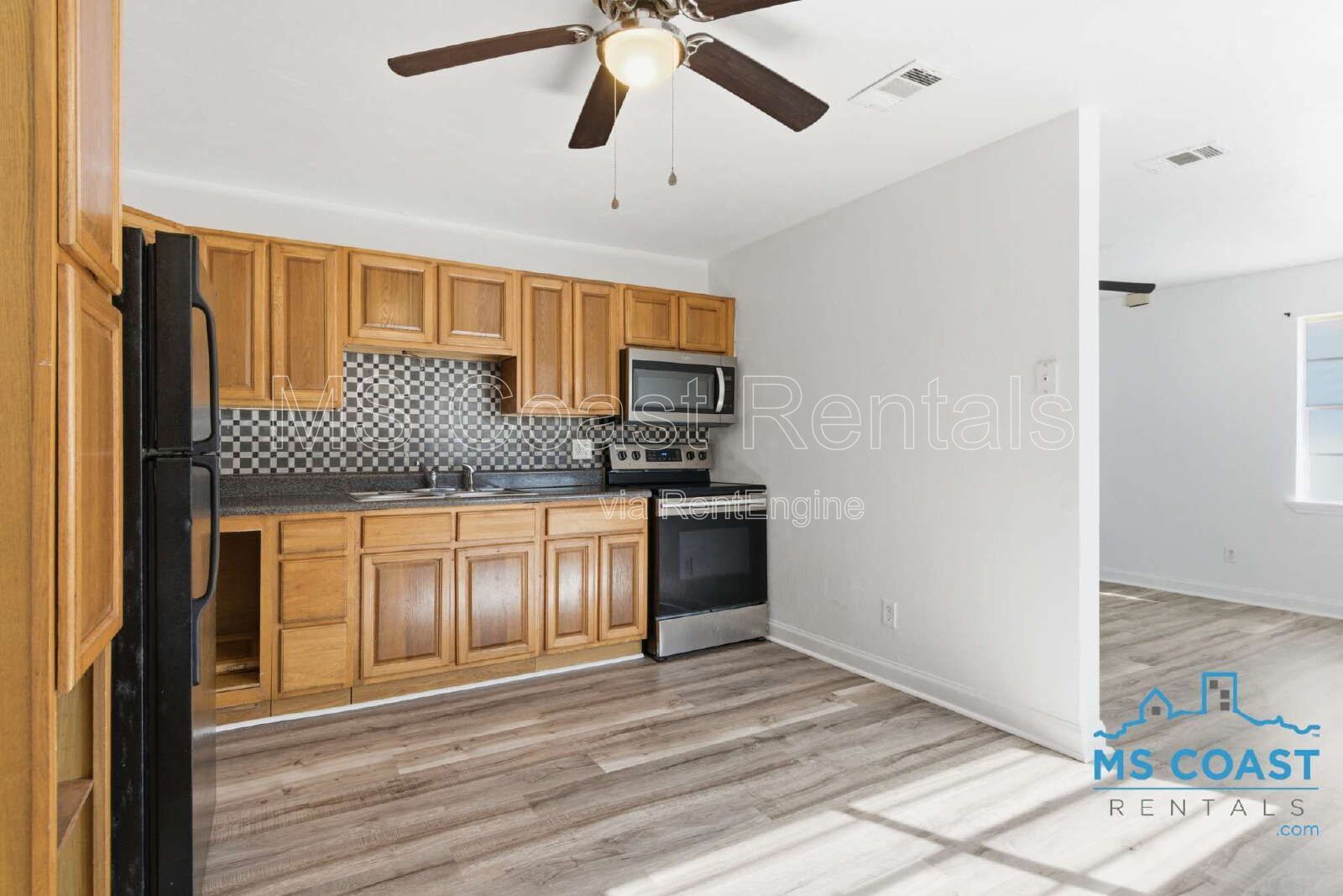 3-Bedroom Home with 2 Full Baths on Meteor Street, Convenient Pascagoula Location property image