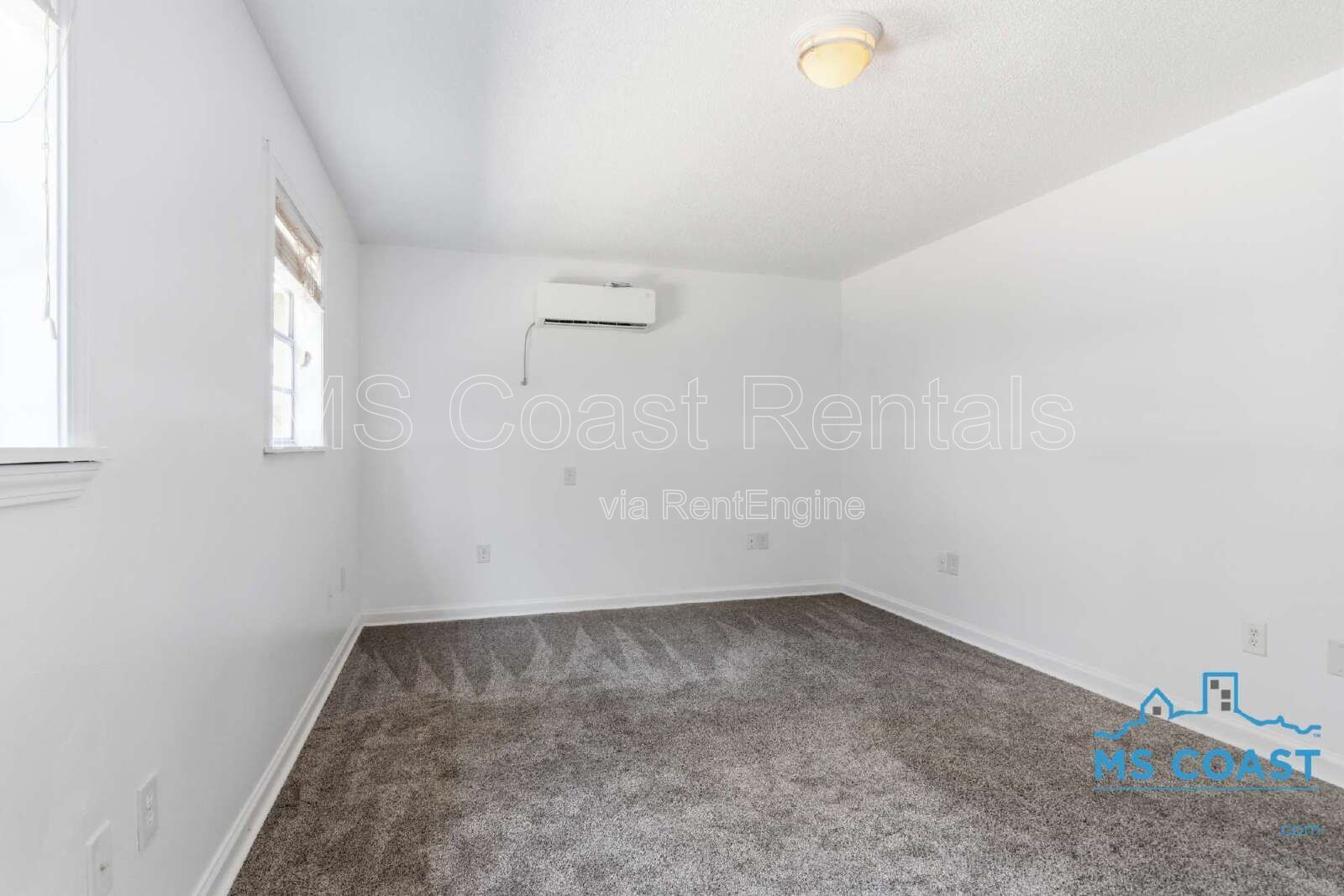 3-Bedroom Home with 2 Full Baths on Meteor Street, Convenient Pascagoula Location property image
