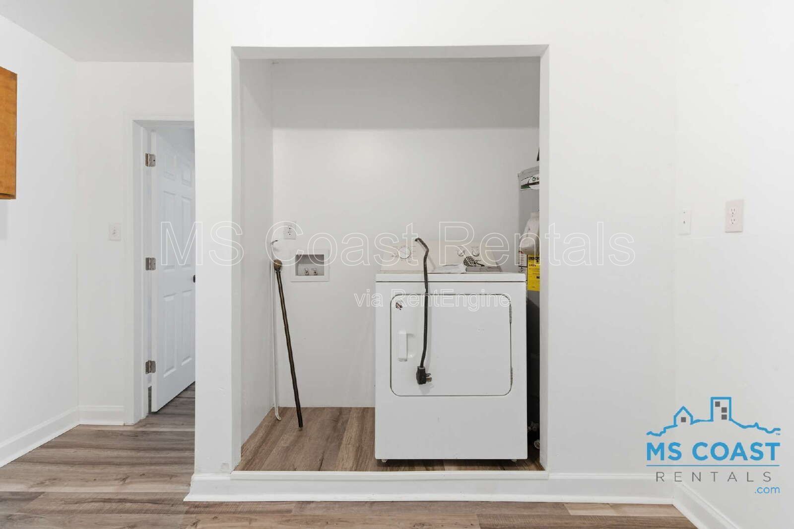 3-Bedroom Home with 2 Full Baths on Meteor Street, Convenient Pascagoula Location property image