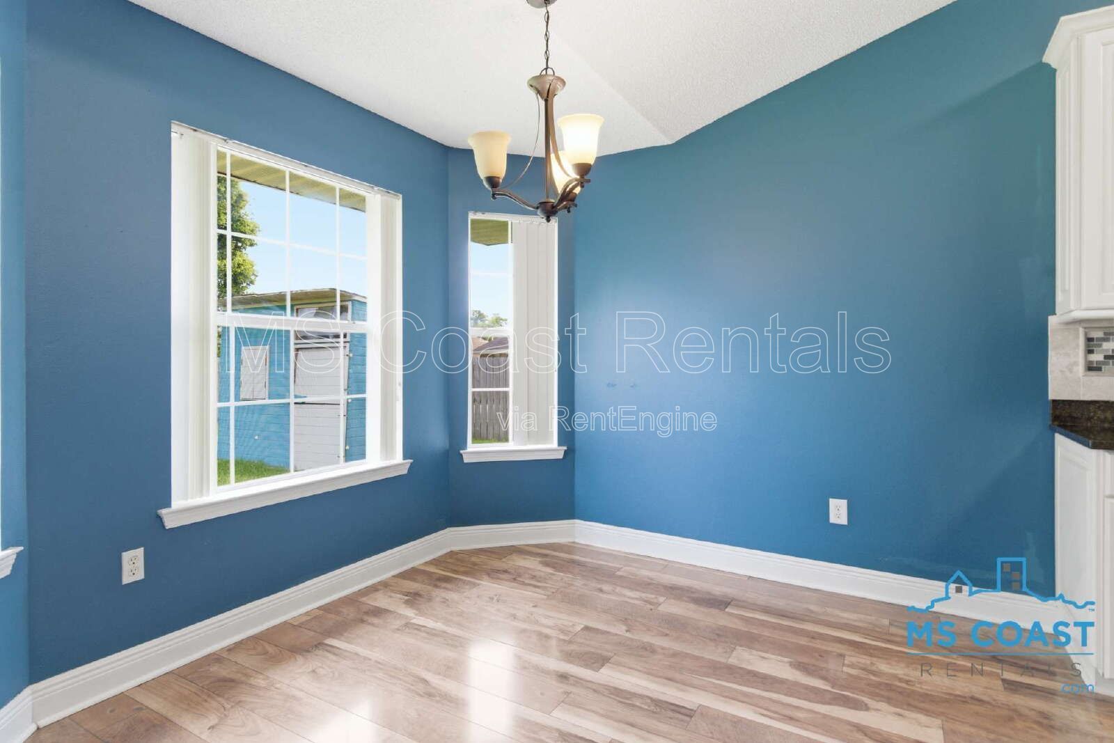 Elegant Modern house with Fireplace & Fully Fenced Yard — Biloxi!

14961 Greenwell Circle, Biloxi, MS 39532 | 3 Bed | 2 Bath property image