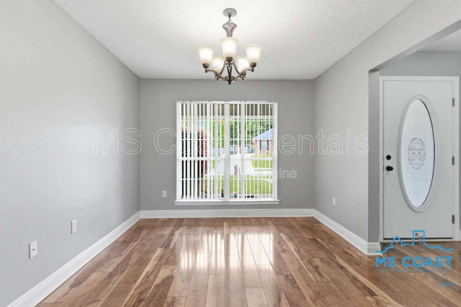 Elegant Modern house with Fireplace & Fully Fenced Yard — Biloxi!

14961 Greenwell Circle, Biloxi, MS 39532 | 3 Bed | 2 Bath property image