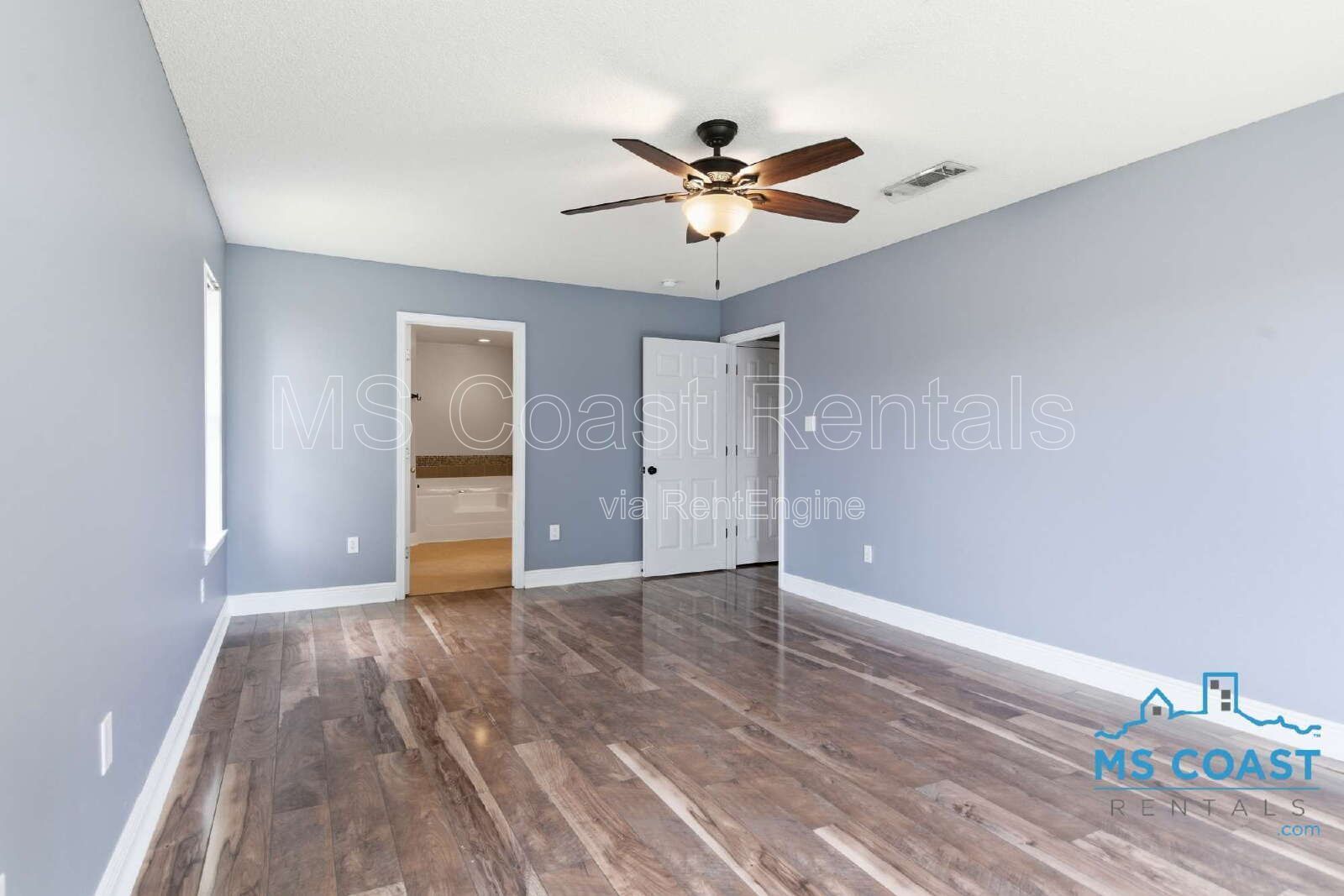 Elegant Modern house with Fireplace & Fully Fenced Yard — Biloxi!

14961 Greenwell Circle, Biloxi, MS 39532 | 3 Bed | 2 Bath property image