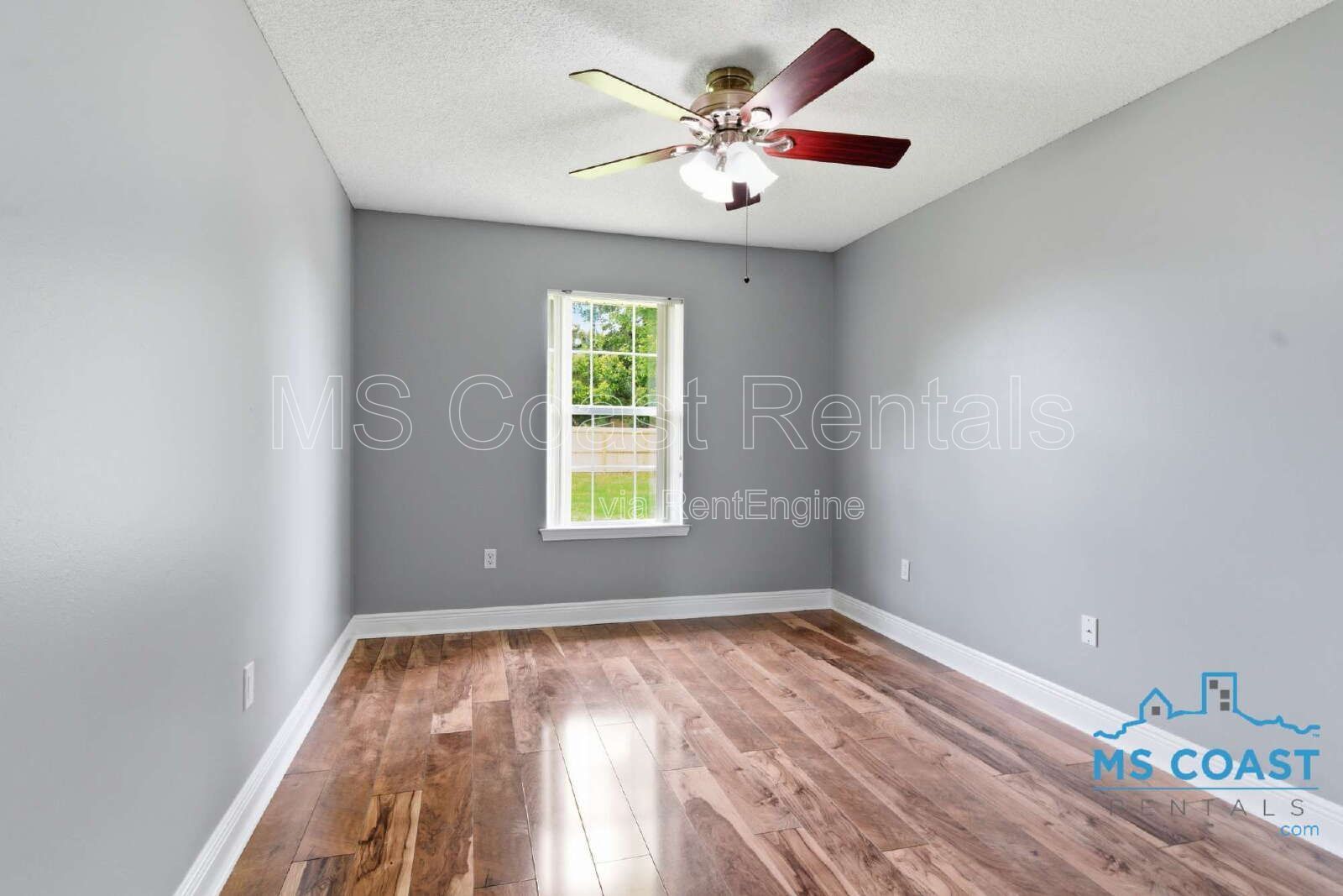 Elegant Modern house with Fireplace & Fully Fenced Yard — Biloxi!

14961 Greenwell Circle, Biloxi, MS 39532 | 3 Bed | 2 Bath property image