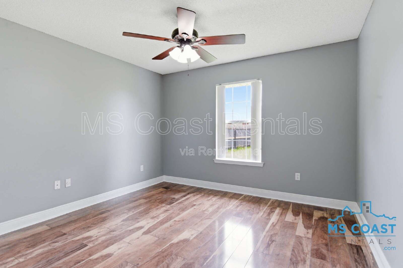 Elegant Modern house with Fireplace & Fully Fenced Yard — Biloxi!

14961 Greenwell Circle, Biloxi, MS 39532 | 3 Bed | 2 Bath property image