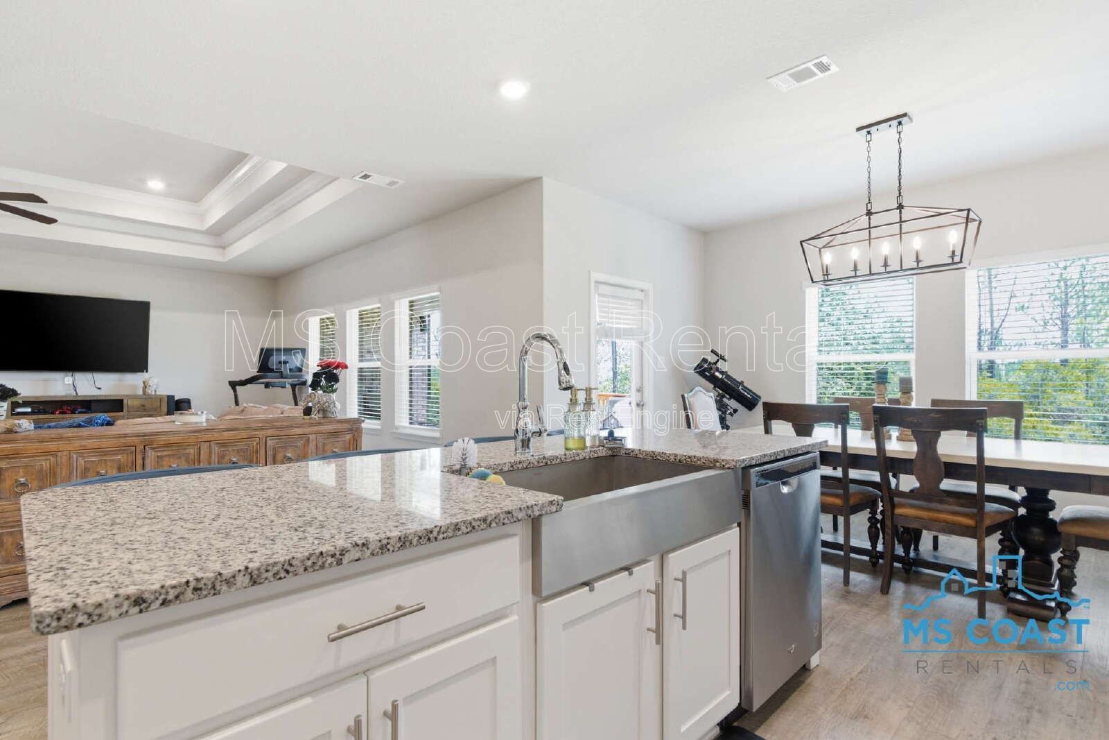 4 Bed | 2 Bath Elegant Home Close to Keesler Air Base and The Promenade property image