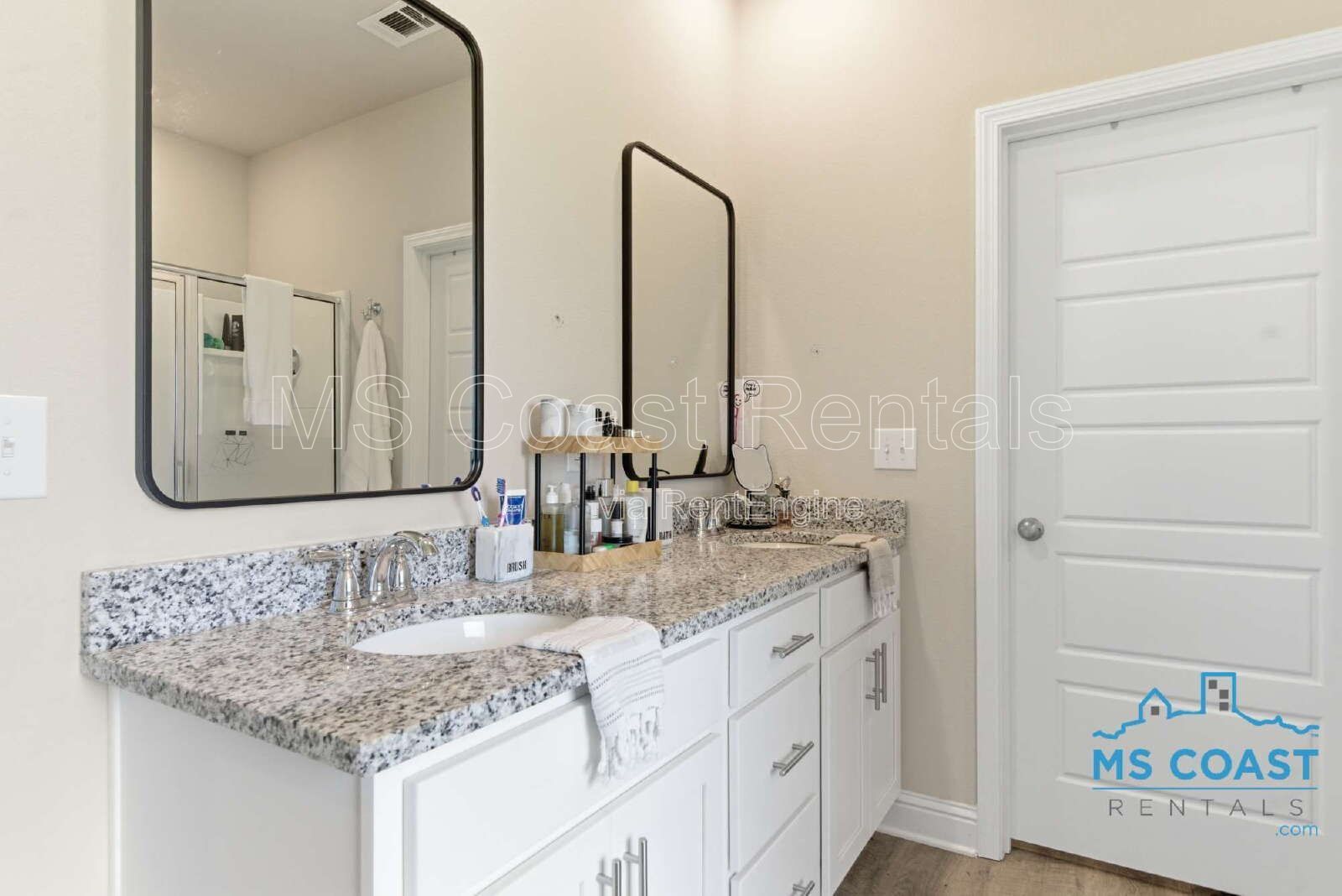 4 Bed | 2 Bath Elegant Home Close to Keesler Air Base and The Promenade property image