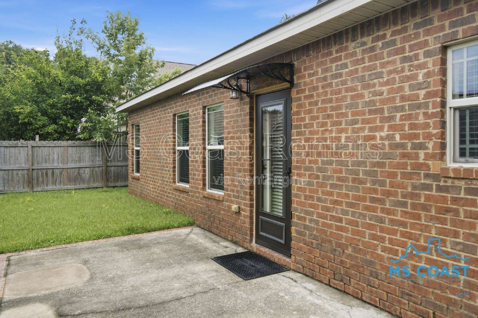 Move-In Ready Modern Brick Home in Gulfport — Minutes from Keesler AFB & the Gulf Coast property image