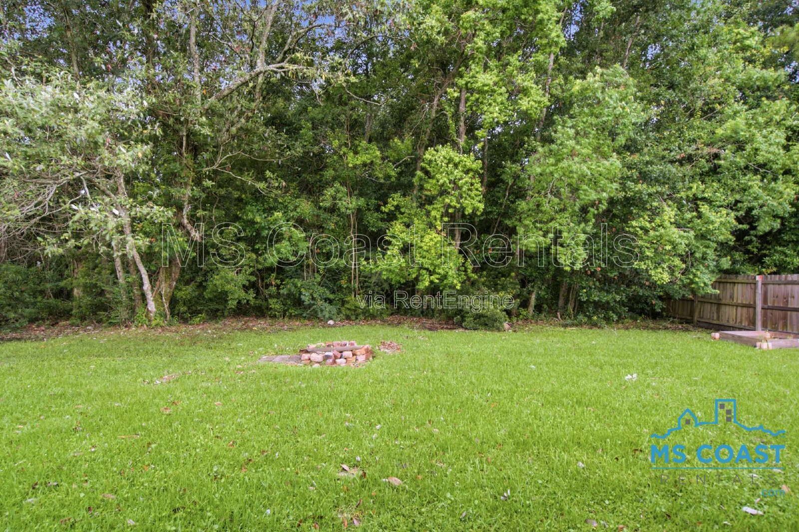 Affordable 4 Bedroom Home - Convenient to Downtown, Hwy 49 & the Coast property image