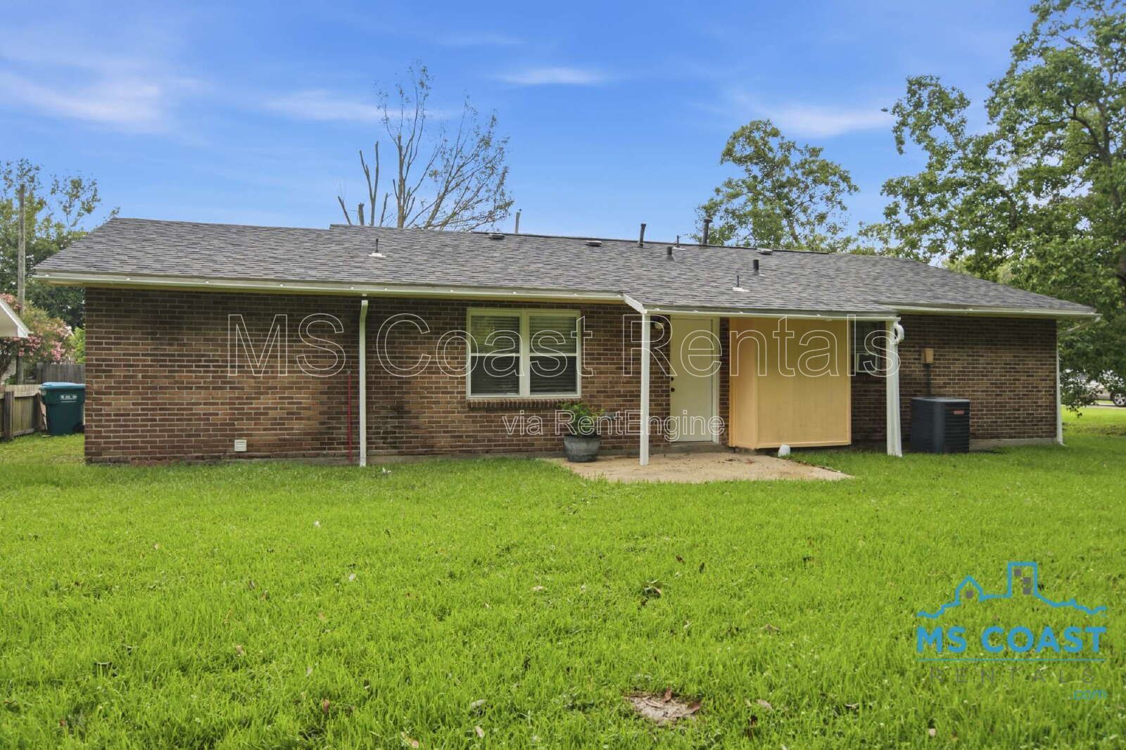 Affordable 4 Bedroom Home - Convenient to Downtown, Hwy 49 & the Coast property image