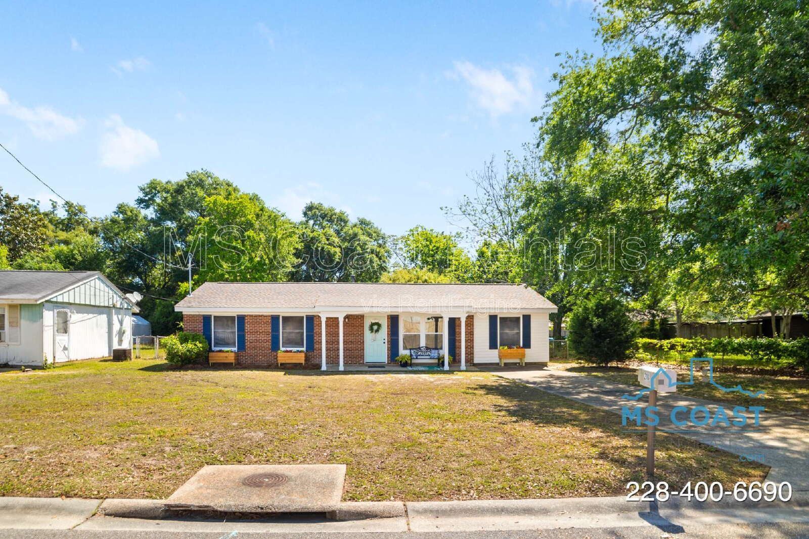 Freshly Updated 4 Bedroom Home - Easy Commute to Keesler Air Force Base, Downtown Biloxi, the Beach, and the Casinos! property image