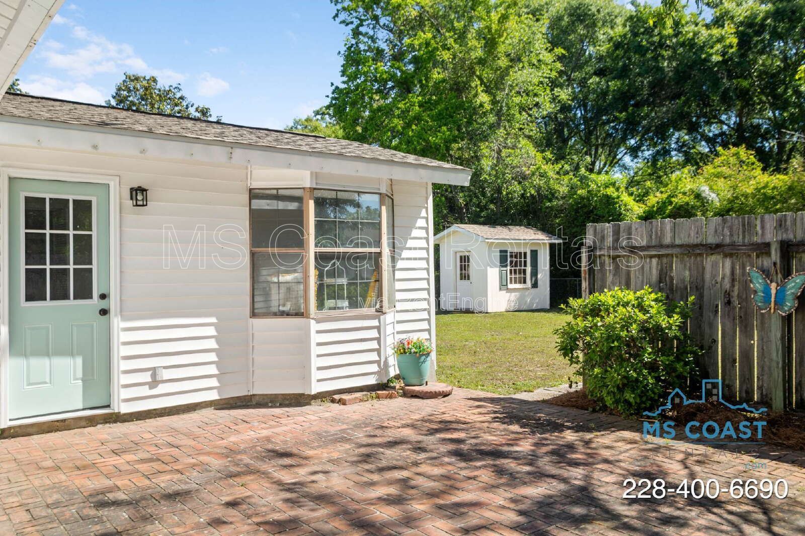 Freshly Updated 4 Bedroom Home - Easy Commute to Keesler Air Force Base, Downtown Biloxi, the Beach, and the Casinos! property image