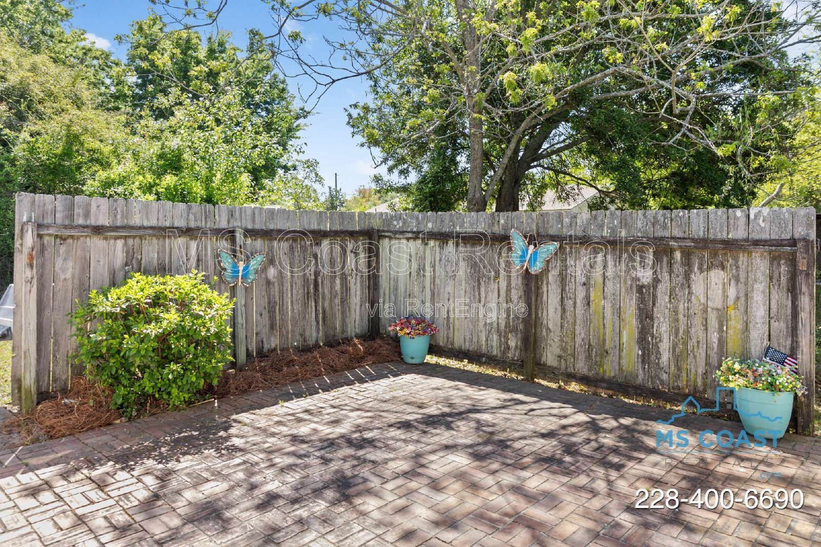 Freshly Updated 4 Bedroom Home - Easy Commute to Keesler Air Force Base, Downtown Biloxi, the Beach, and the Casinos! property image
