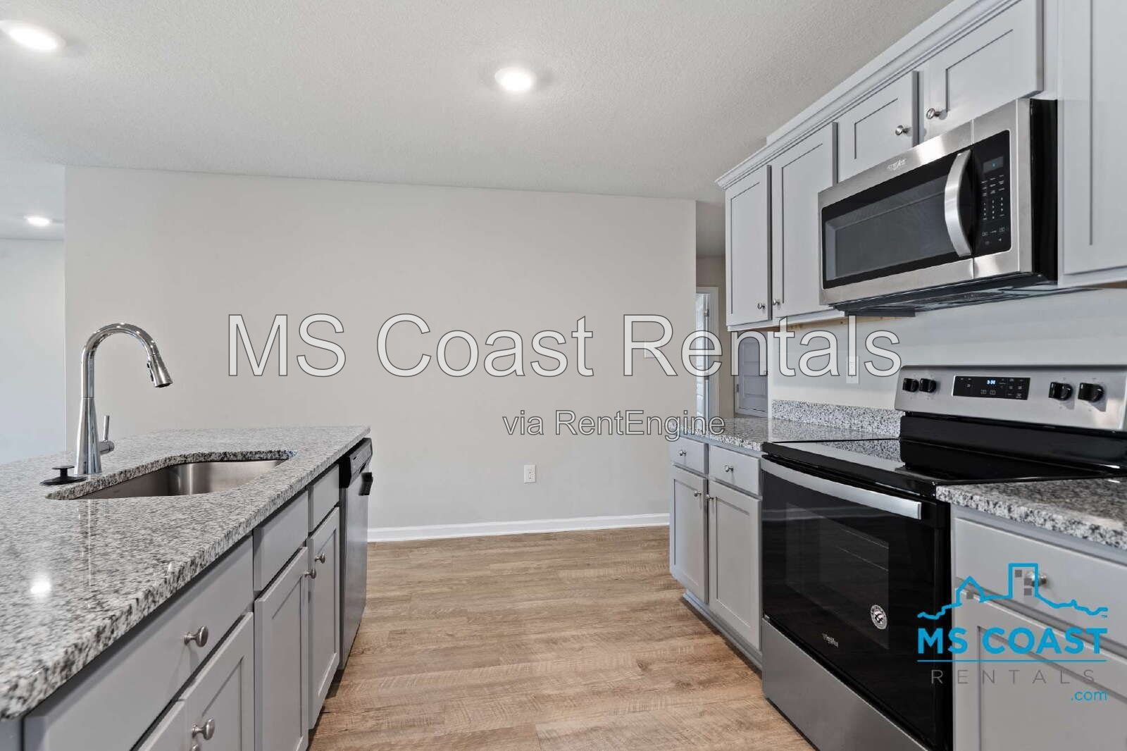 Stunning 4-Bed, 2-Bath Home in Biloxi property image