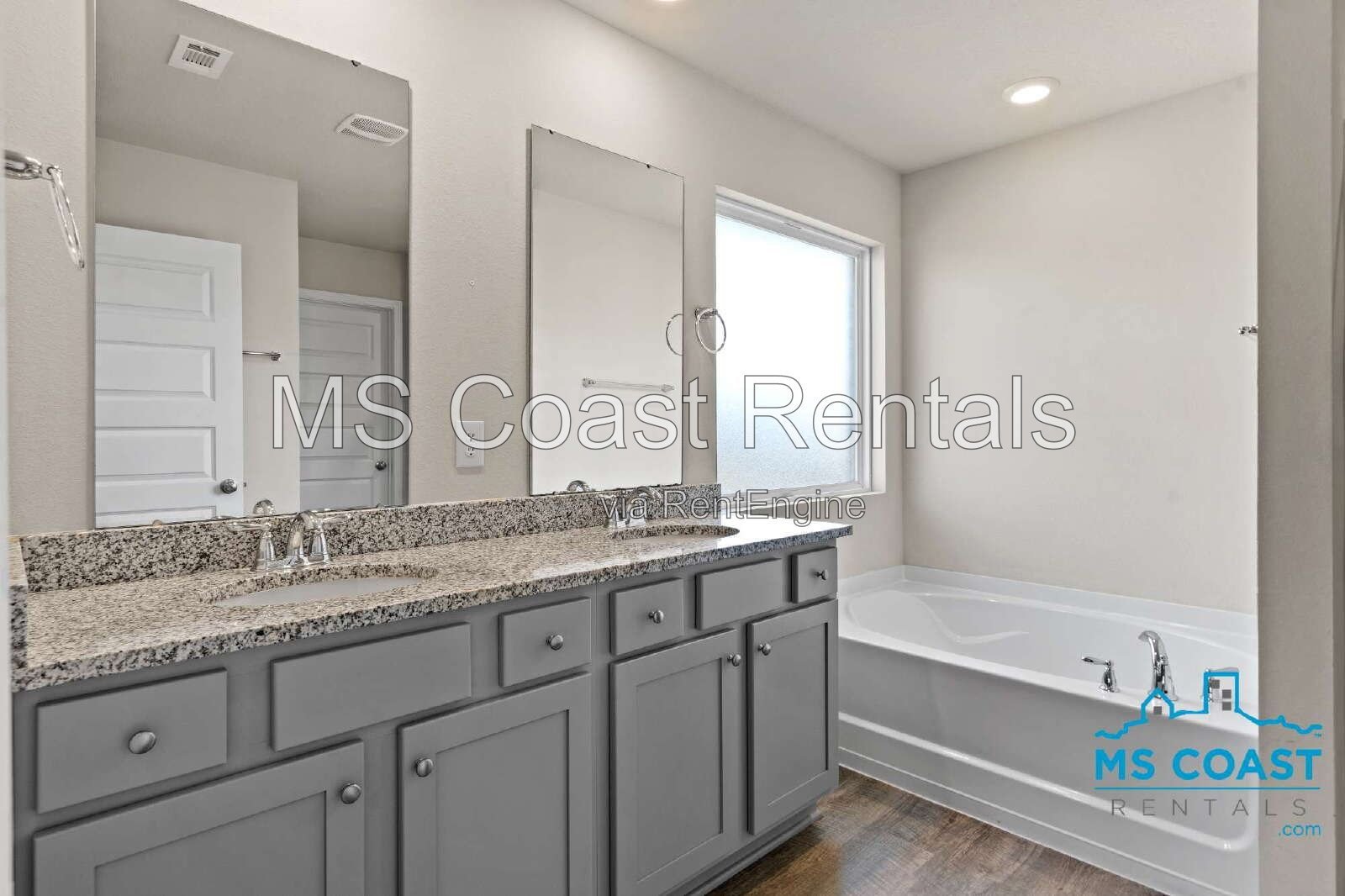 Stunning 4-Bed, 2-Bath Home in Biloxi property image